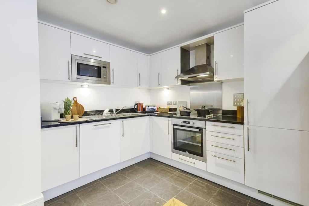 Luxurious 2-bedroom Apartment