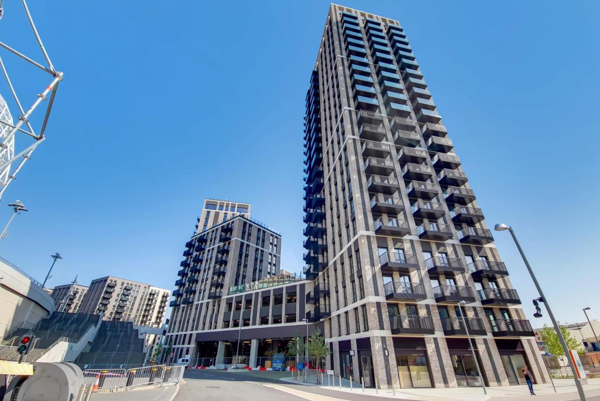 Apartment Home-like Comfort At The Robinson In