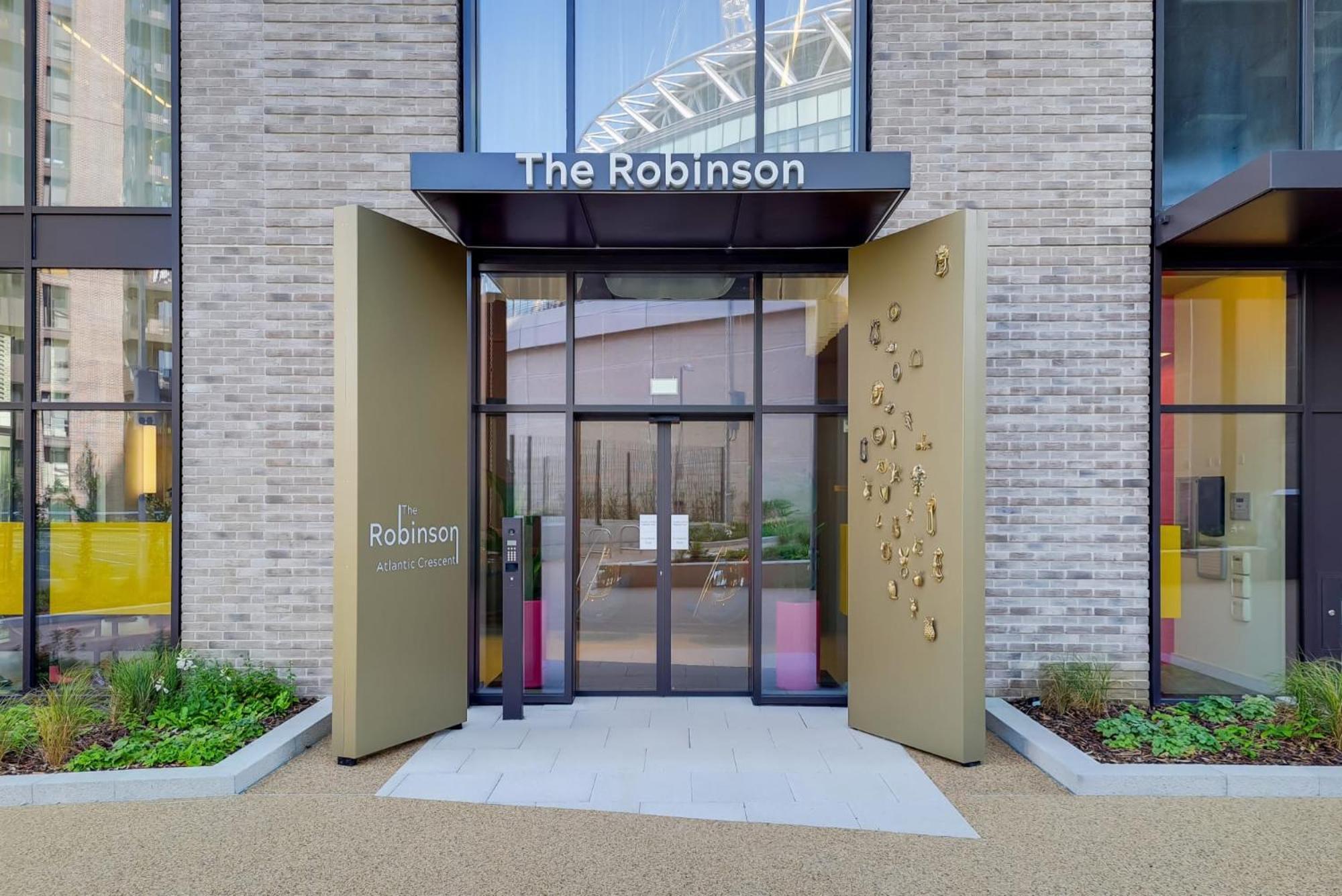 Apartment Home-like Comfort At The Robinson In *