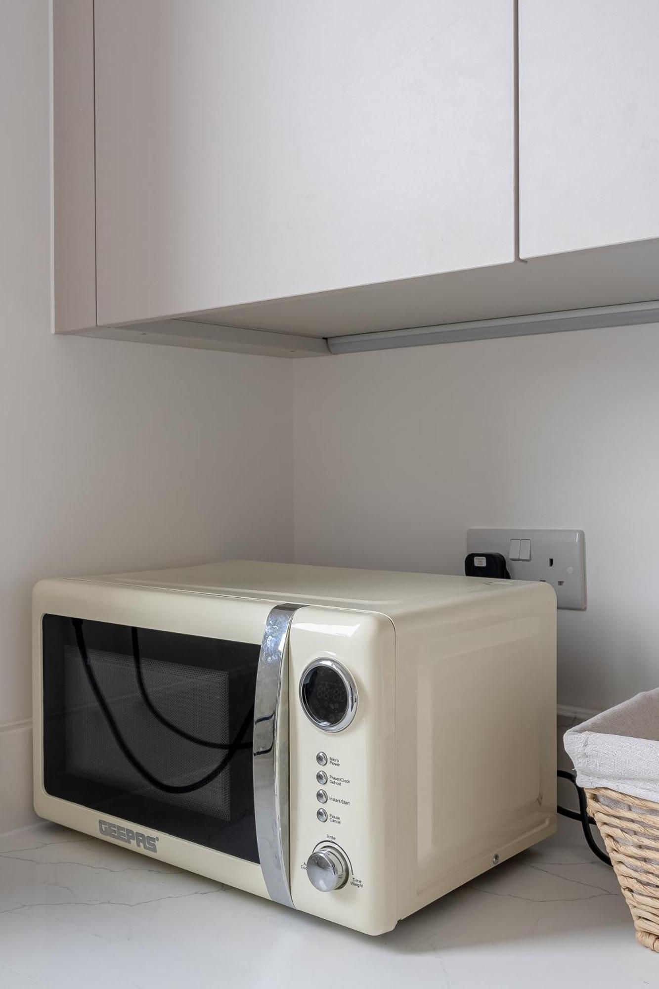 Tai Luxury Apartment London