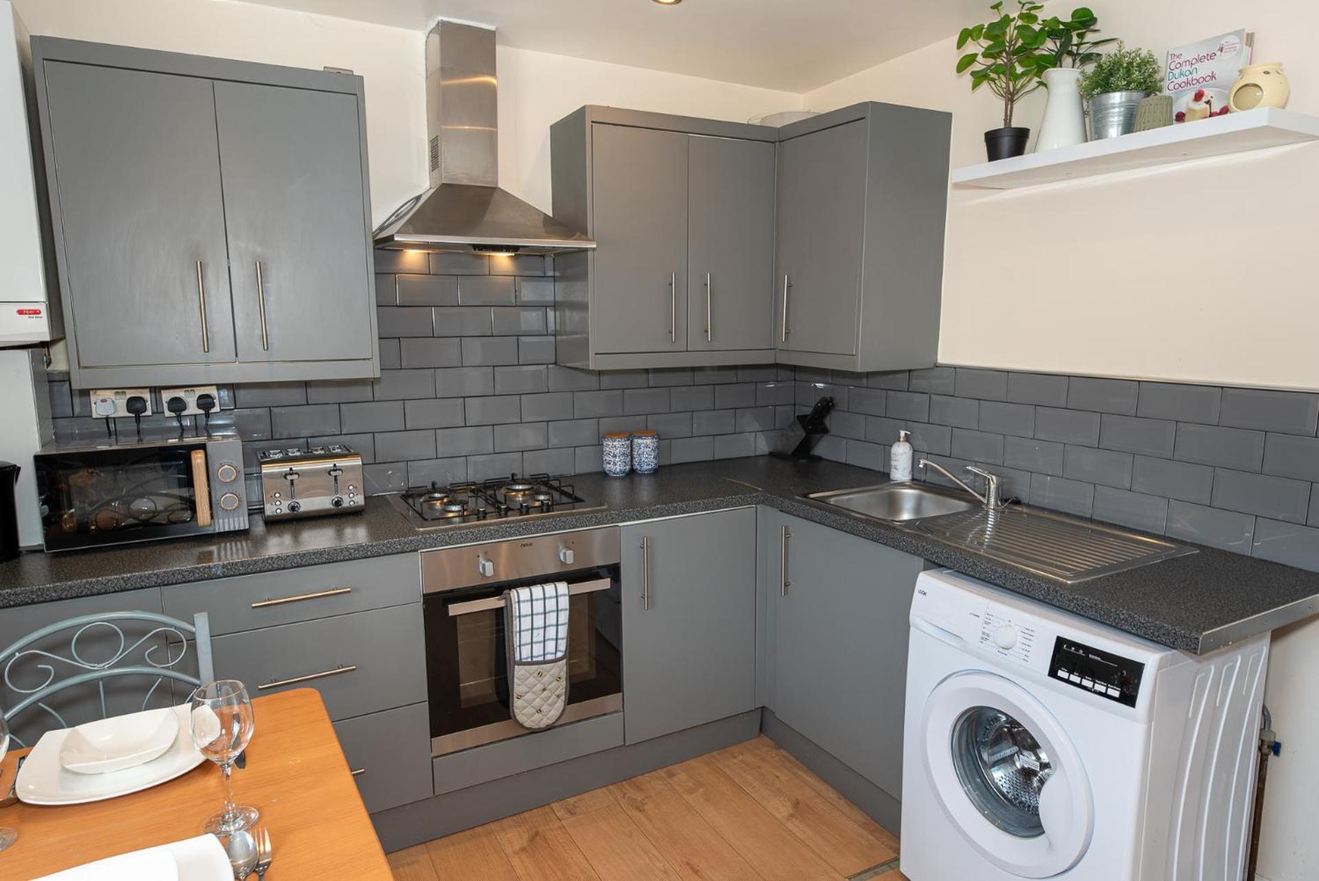 Lovely 3 Bedroom Flat , Aldgate, Tower Hill, Whitechapel * Londres