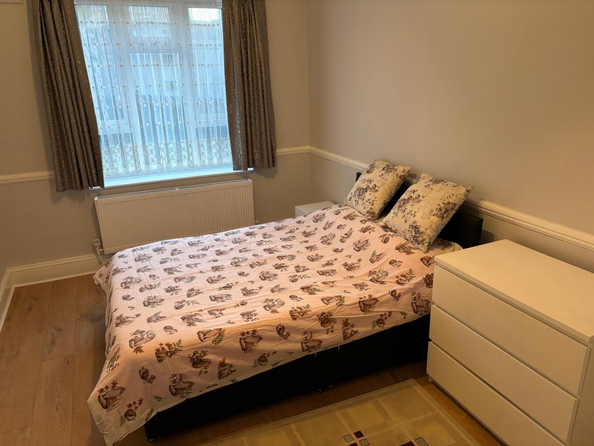 Bright 2 Bedroom Flat Close To Centre London