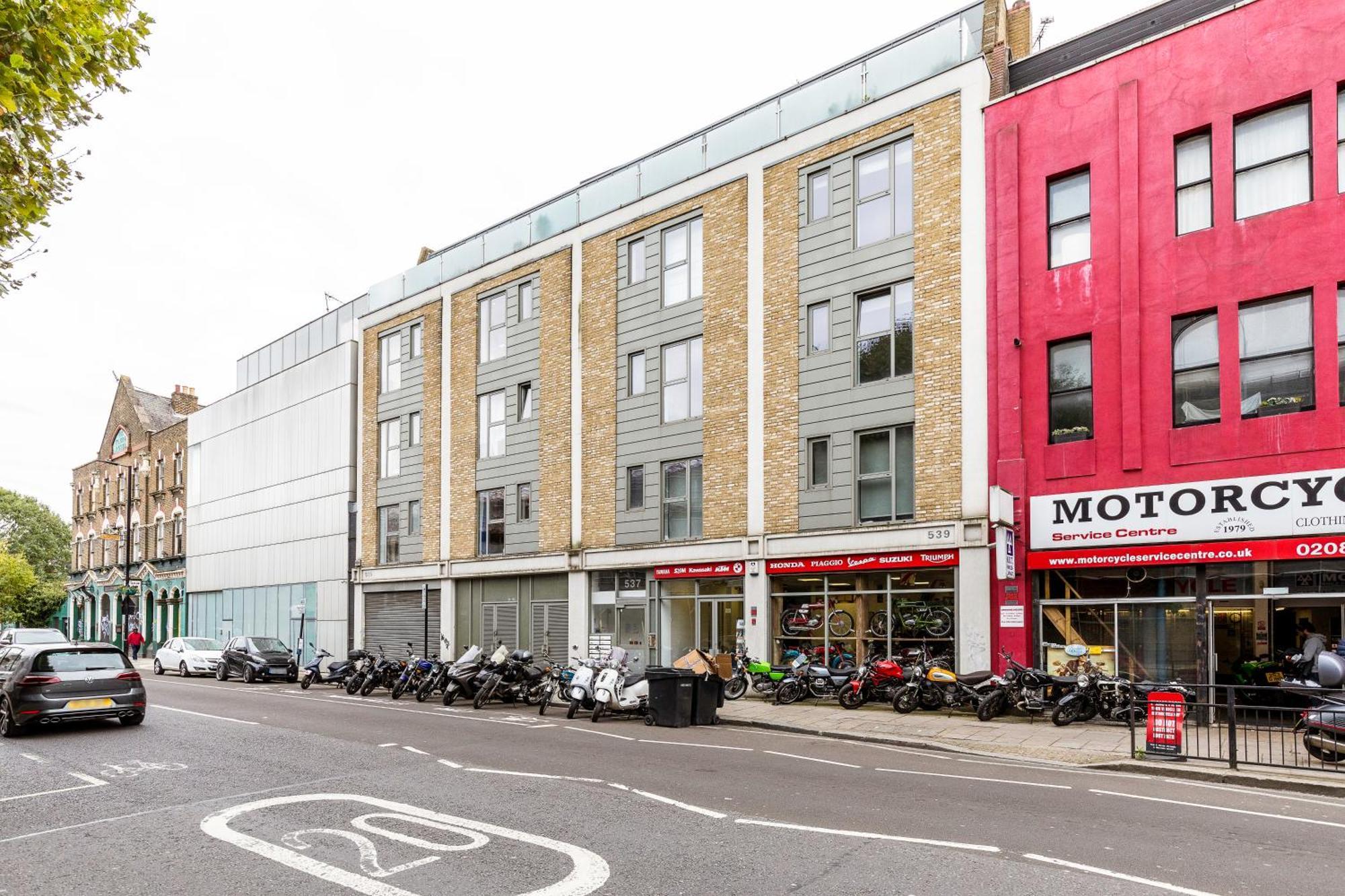 Luxury Notting Hill On Canal In Of Westminster Trendy Massive * Londen