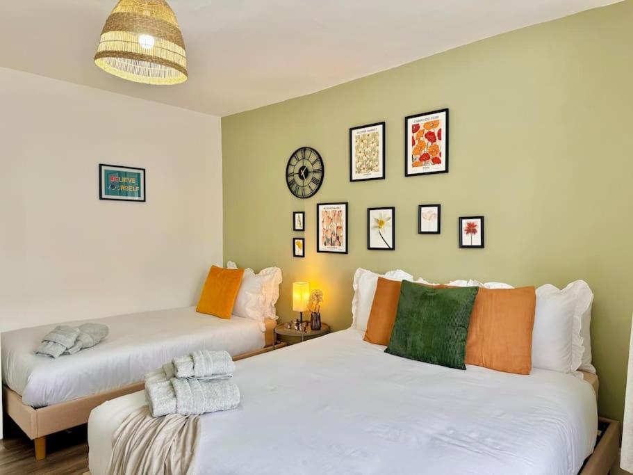 Apartment Vibrant 30min To & Free Wifi