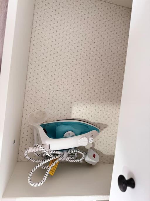 Vibrant 30min To & Free Wifi * London