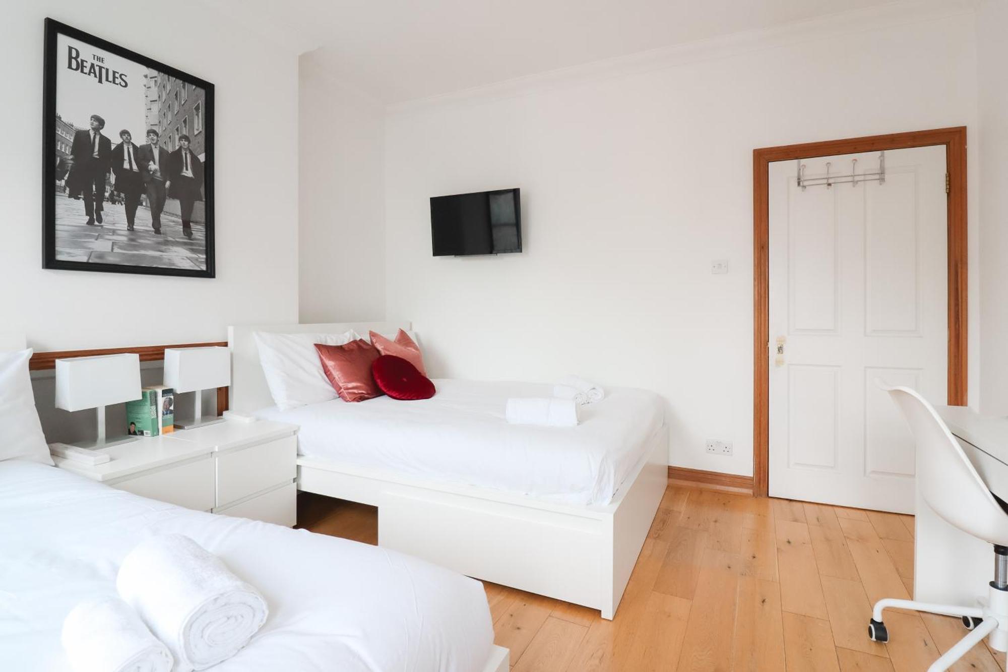 Guest house Chelsea *