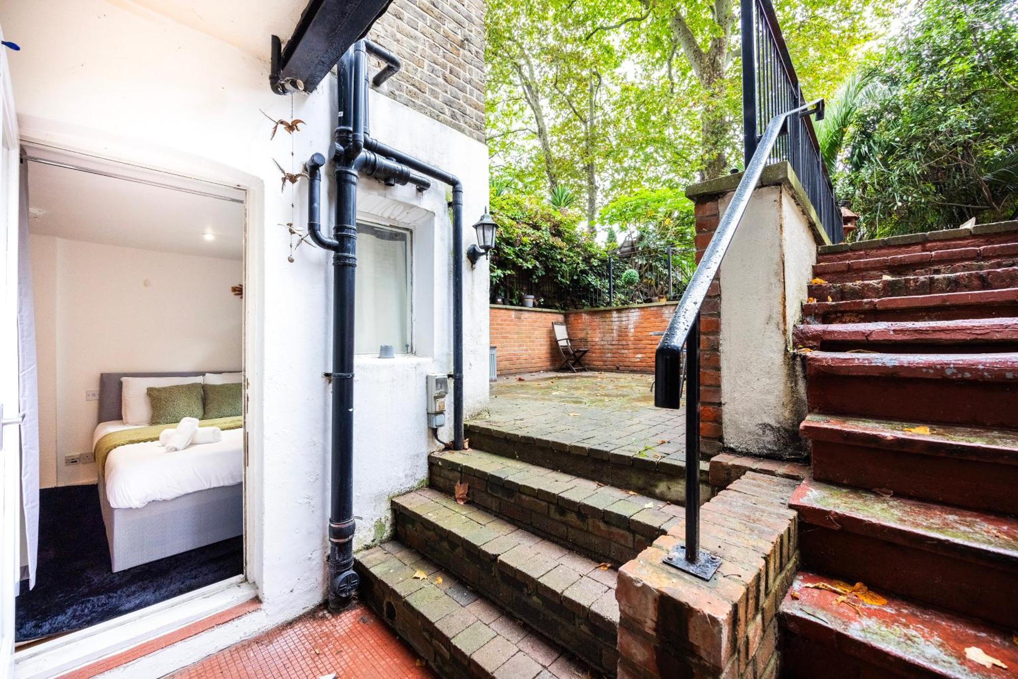 Modern 1 Bedroom Near Earls Court Londen