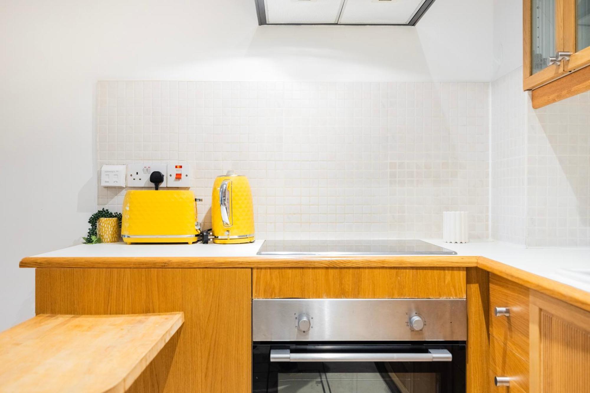 Appartement Modern 1 Bedroom Near Earls Court Londen