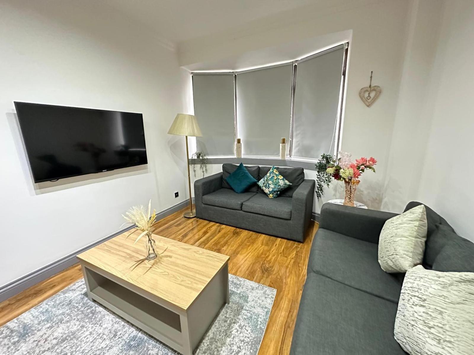 Stylish 1 Bedroom In Central Apartamento *