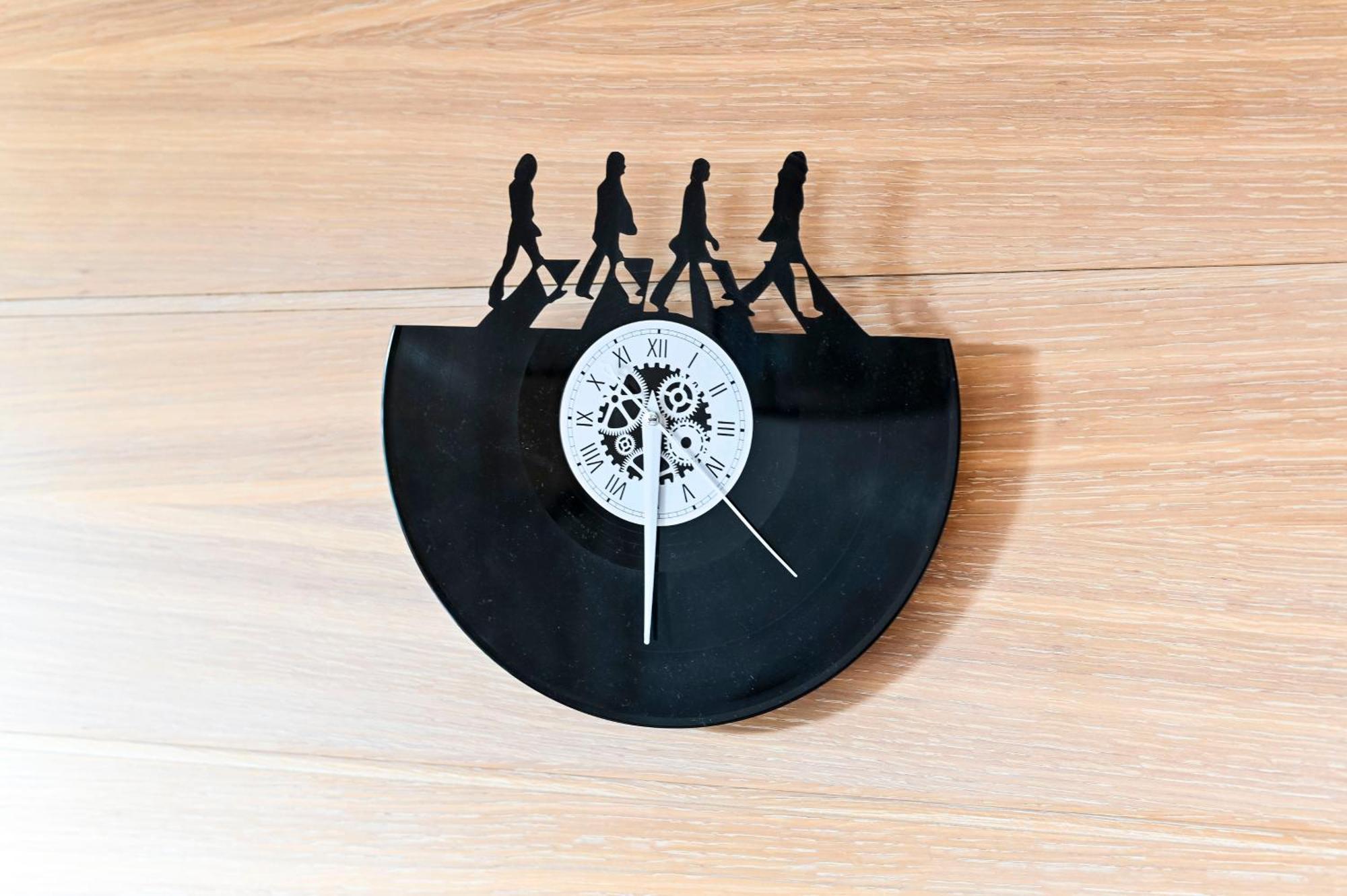 Apartment Beatles-themed Serviced On Abbey Road *