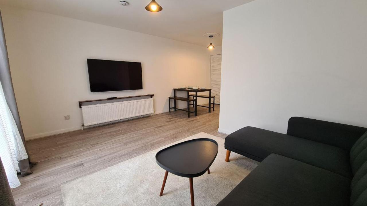Apartment 185 Lanark *