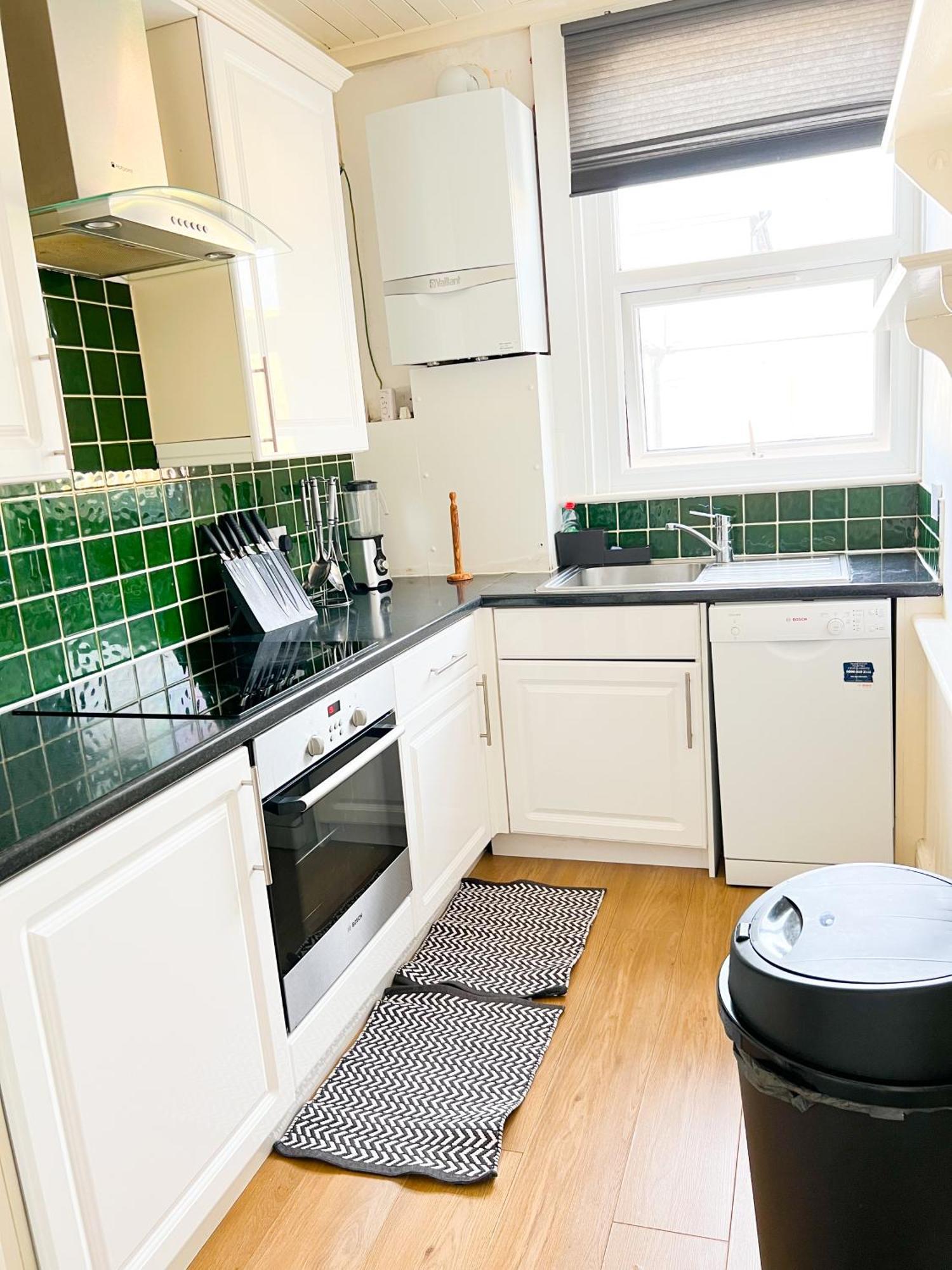 Welcome 2 Bedrooms Flat In Wimbledon Apartamento