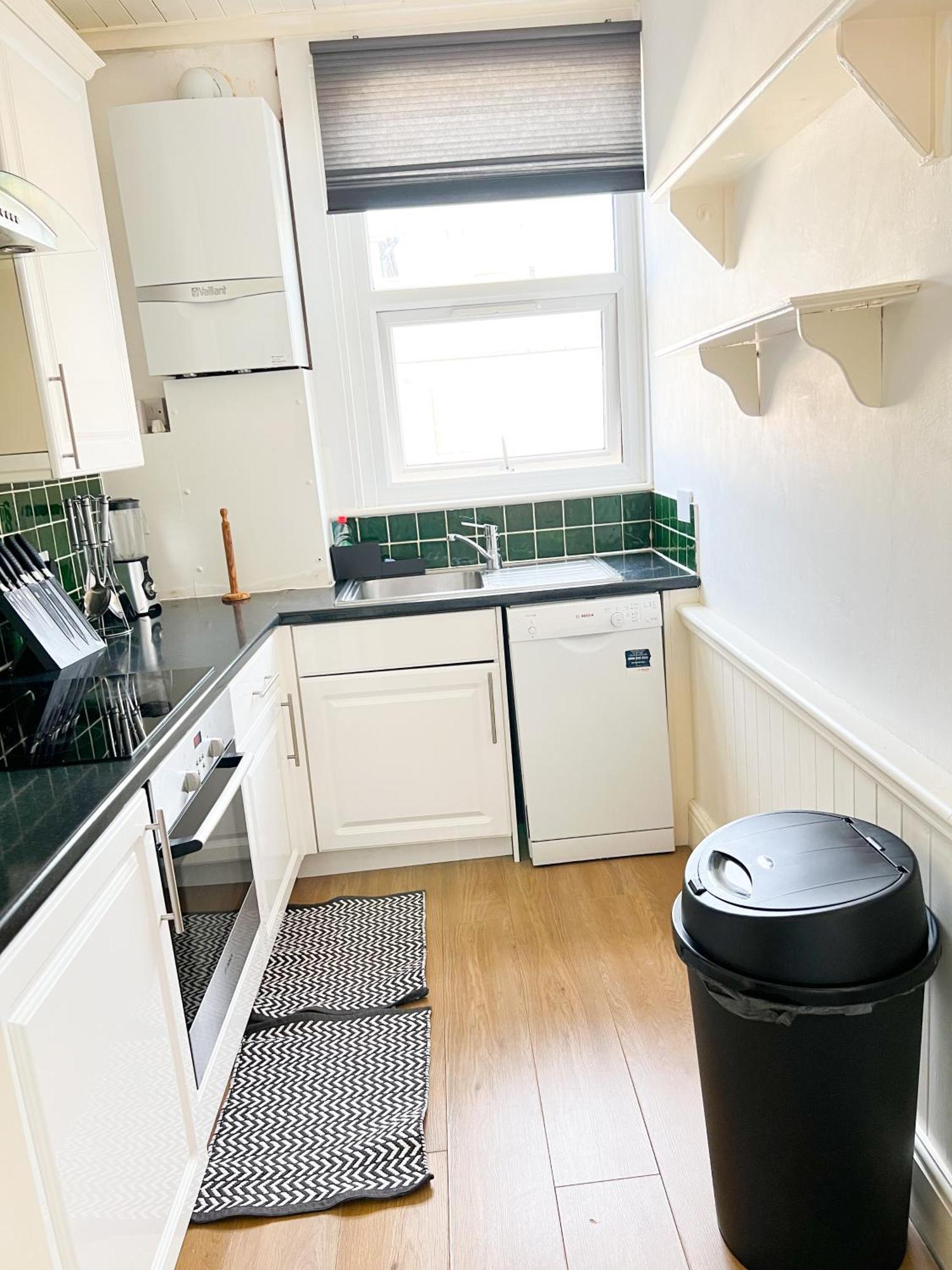 Apartamento Welcome 2 Bedrooms Flat In Wimbledon Londres