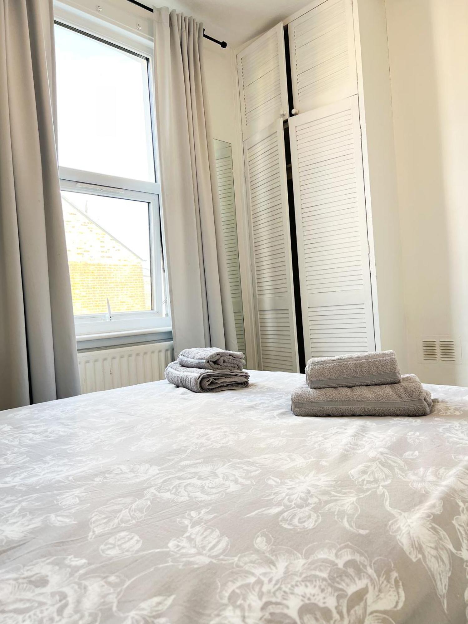 Welcome 2 Bedrooms Flat In Wimbledon * Londres