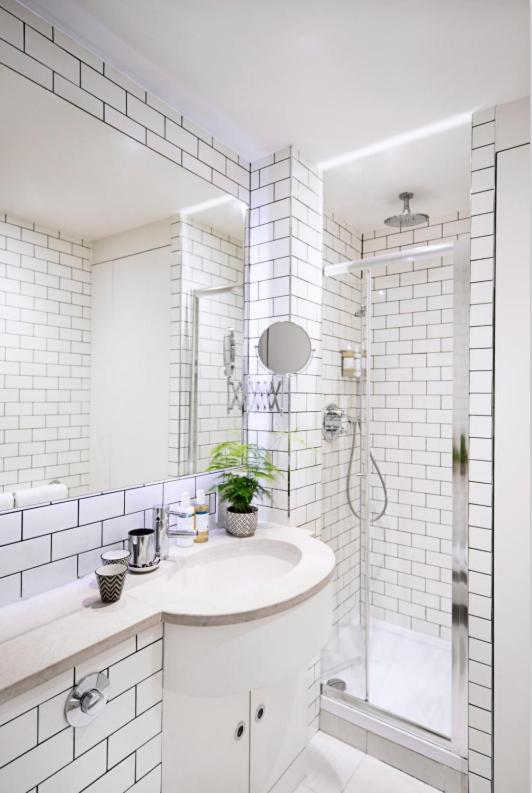 No.5 Maddox Street 4* London