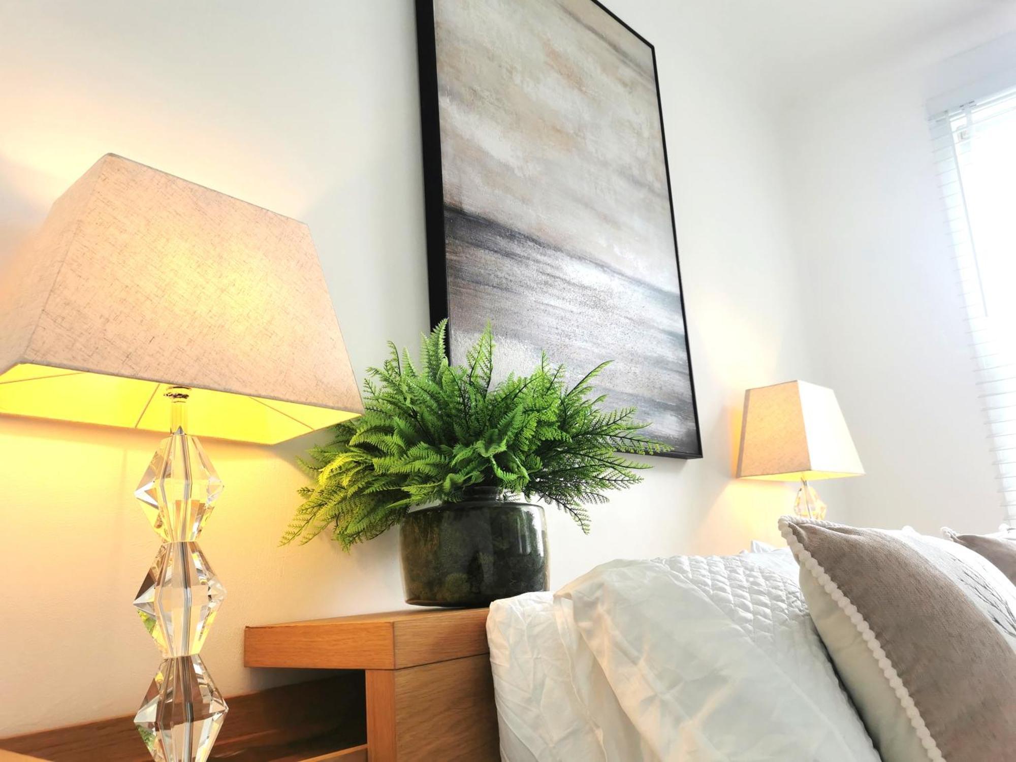 No 10 Spacious 2-bedroom House In Stratford With Parking For Up To Six Holiday home