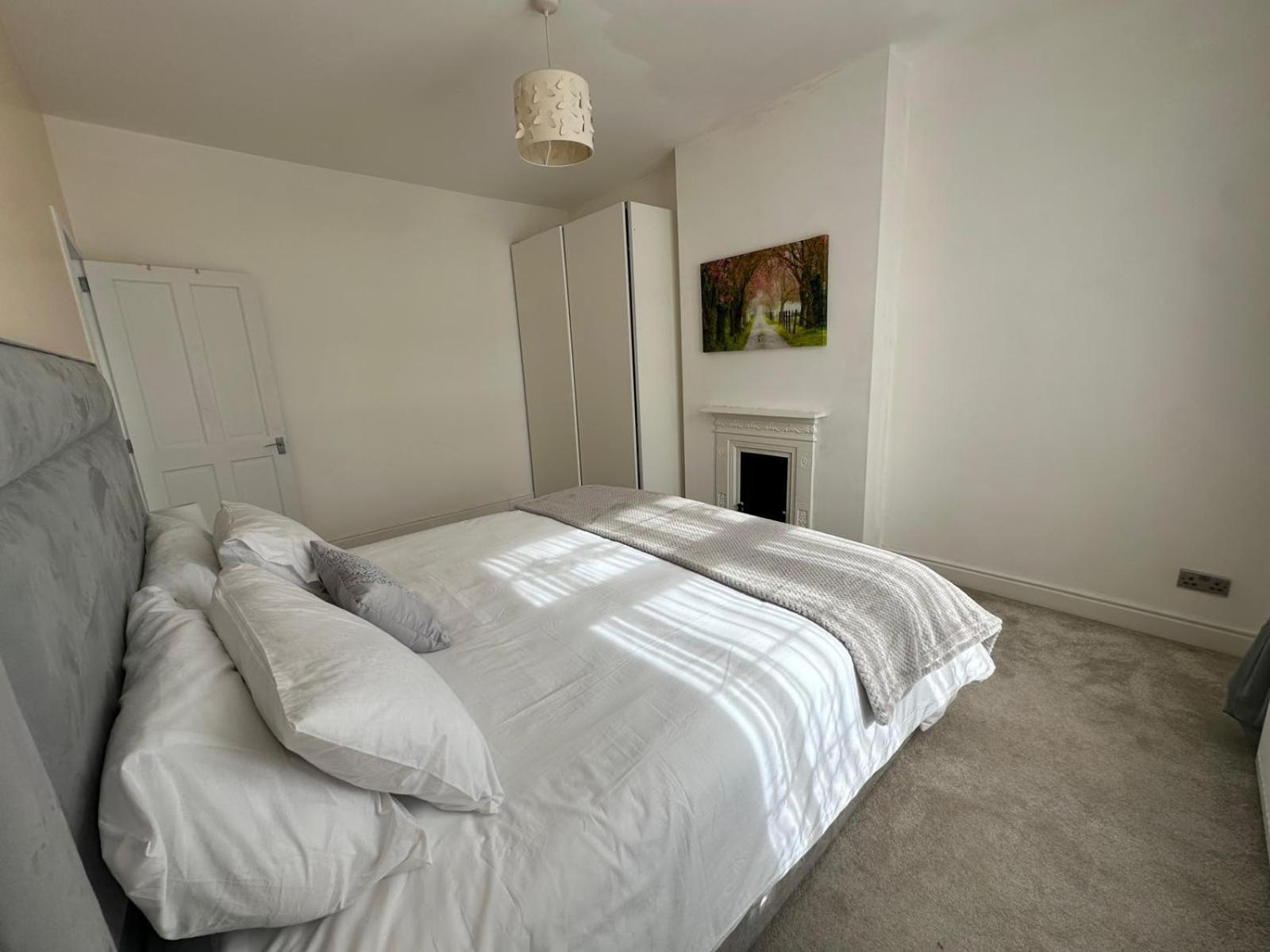 Holiday home Luxurious Living 4 Bedroom *