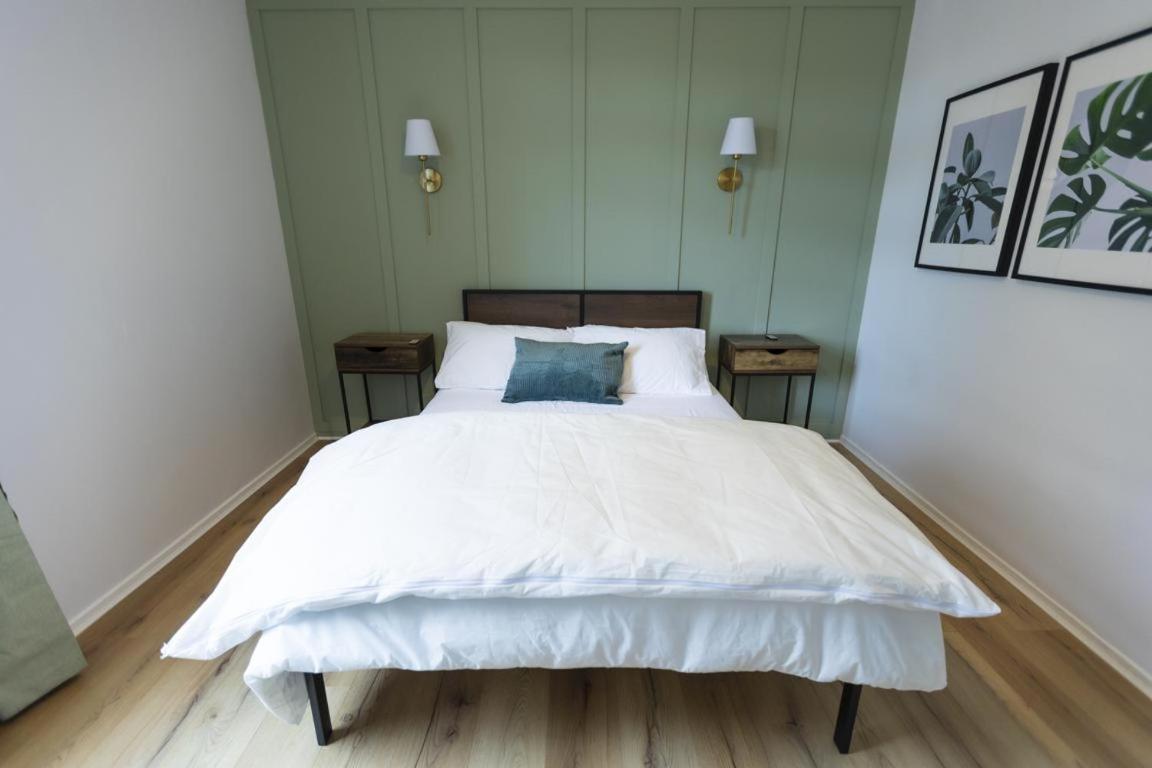 Holiday home Grace House - 15 Minutes To Central *
