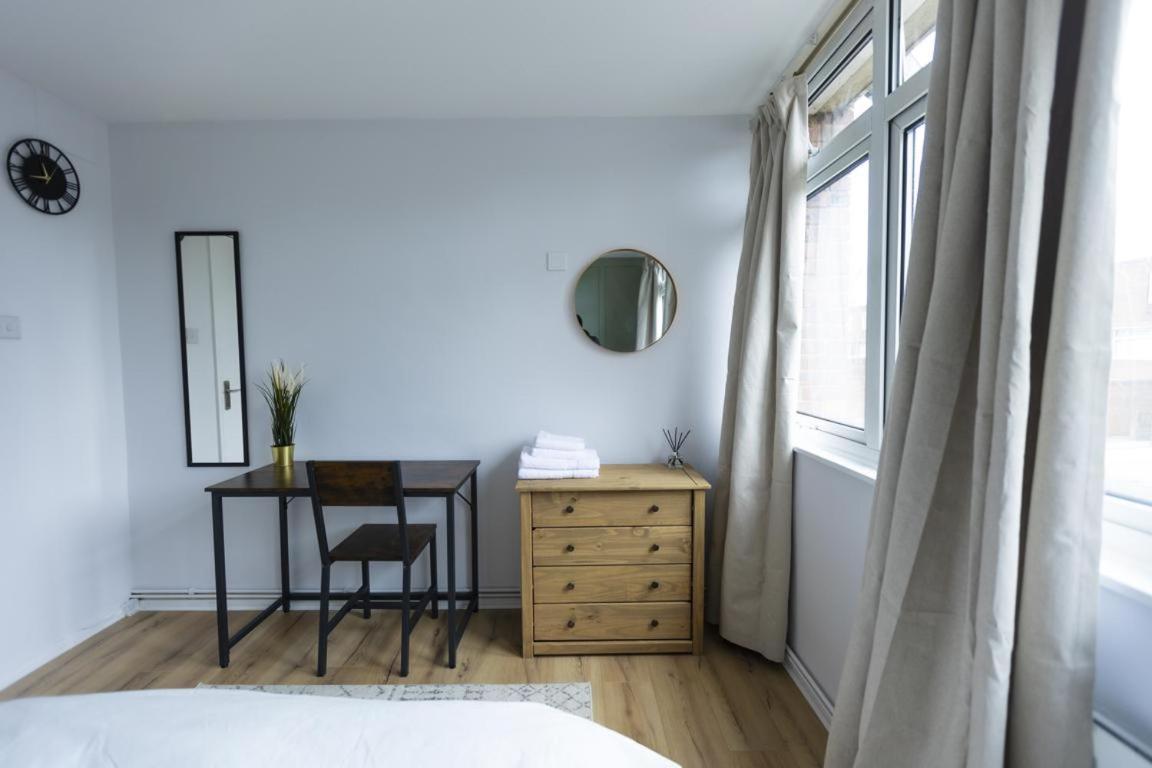 Grace House - 15 Minutes To Central * London