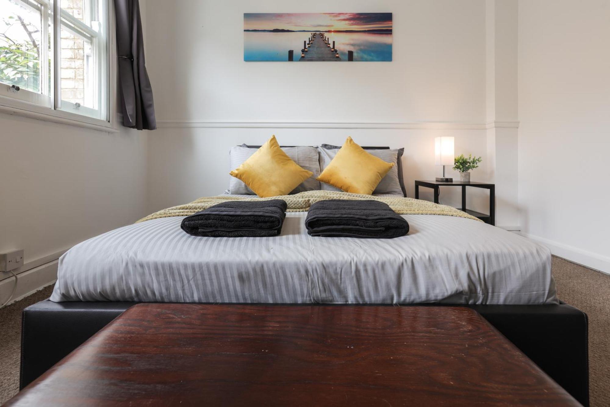 Trendy 2bed Flat Bethnal Londen