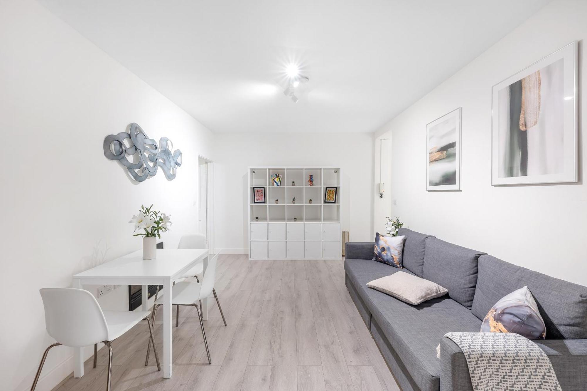 1 Bed Flat In South Kensington Apartment London