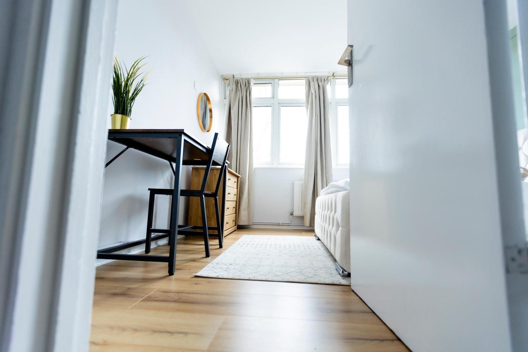 Grace House - 15 Minutes To Central * London
