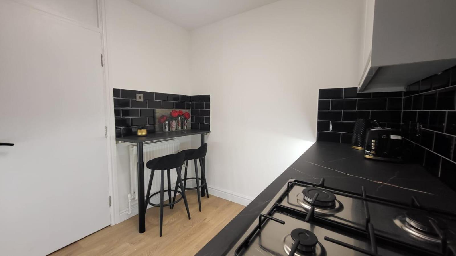 Flat - Good Access To And More! Appartement *