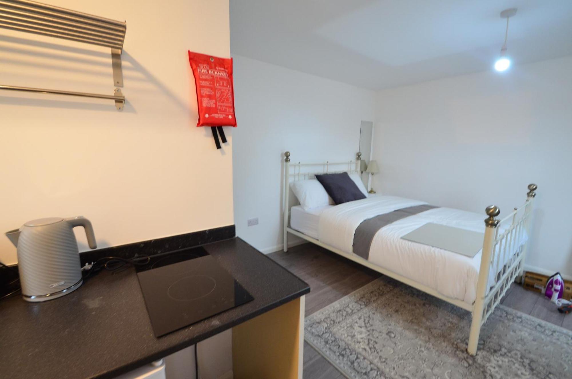 Hackney E5 - Perfect For Couples Getaway London