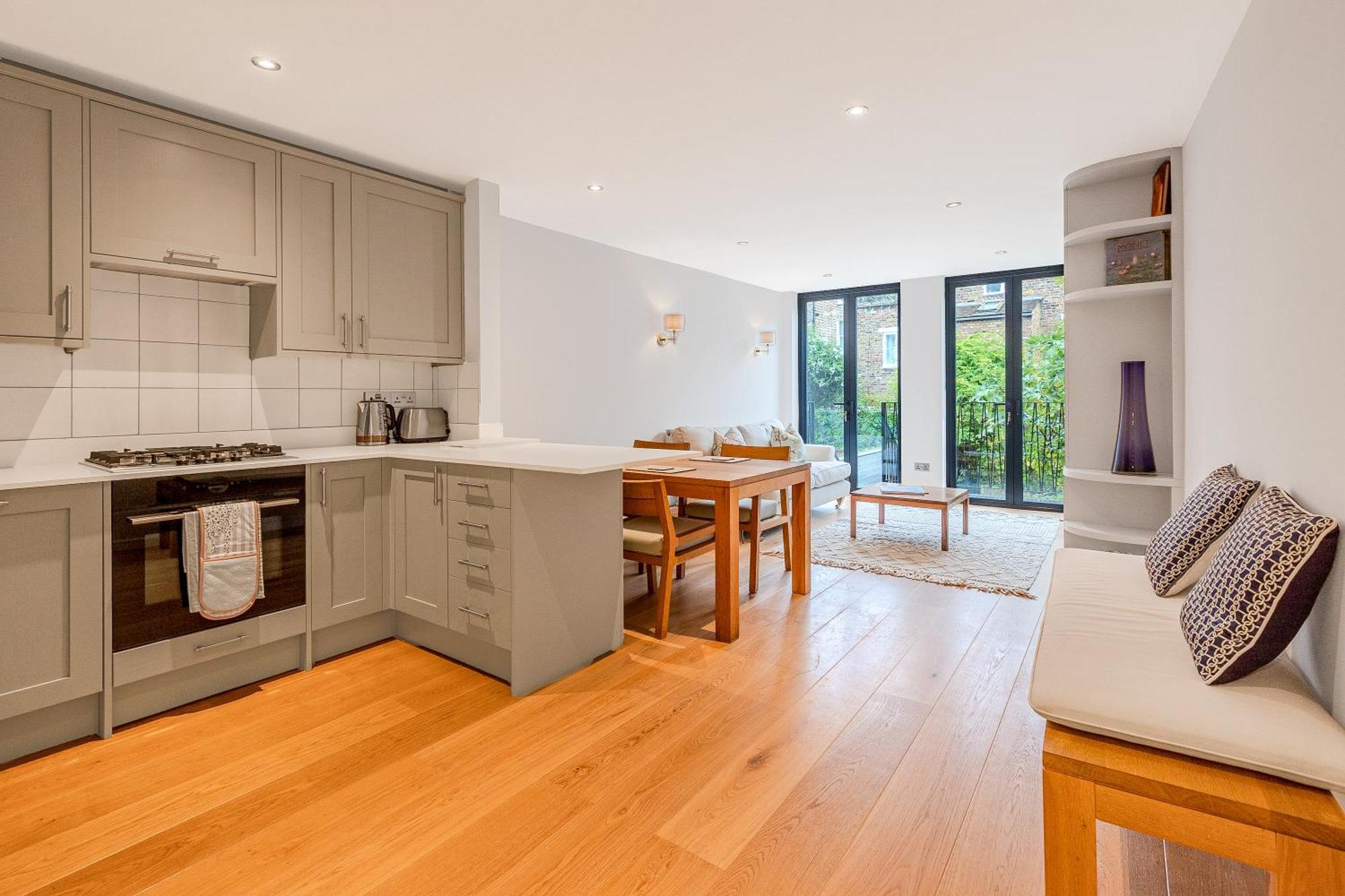 Appartement Contemporary 2br Duplex With A Patio In Chelsea