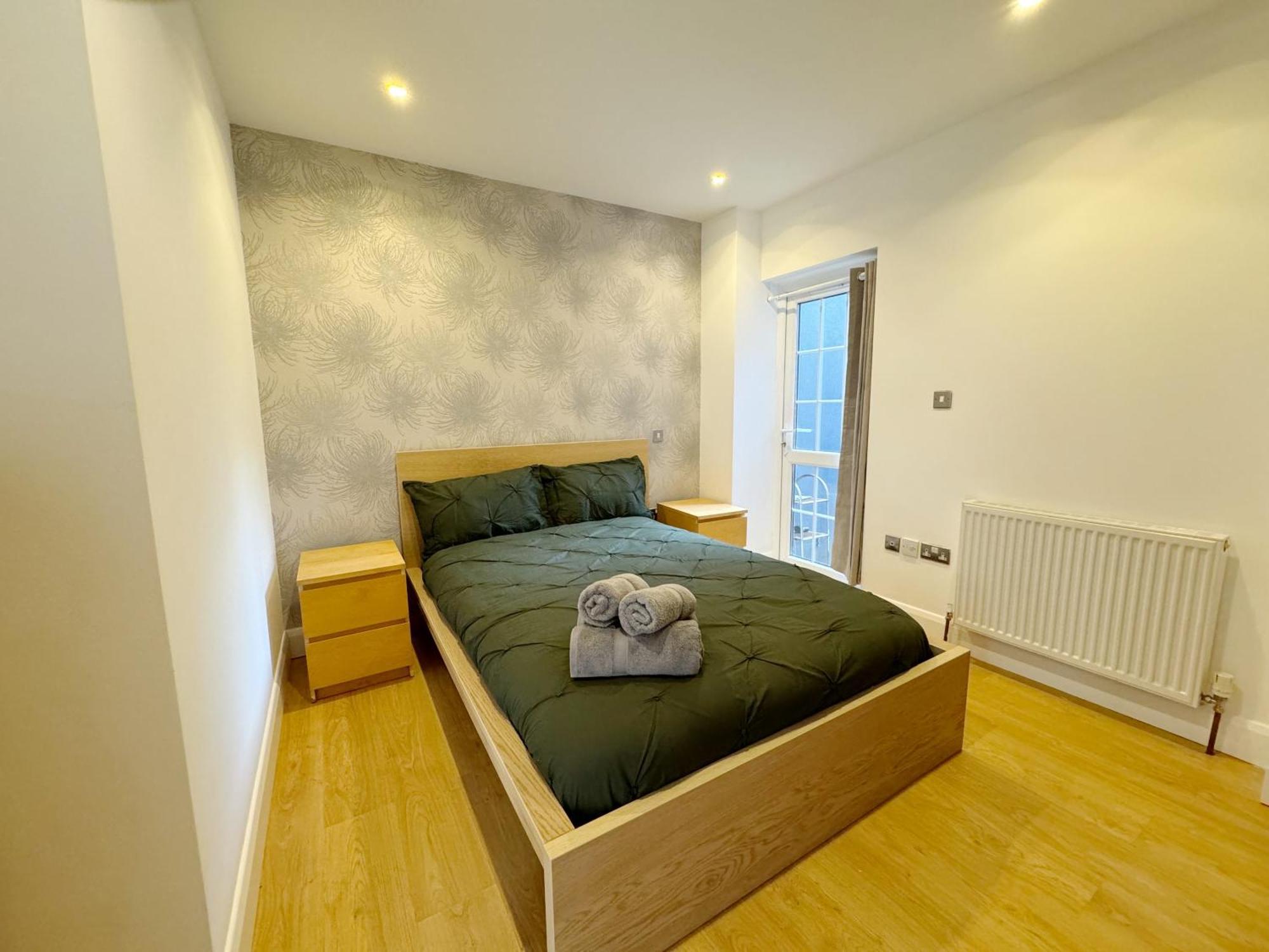 Budget Double In Acton, Near & Heathrow * Londen