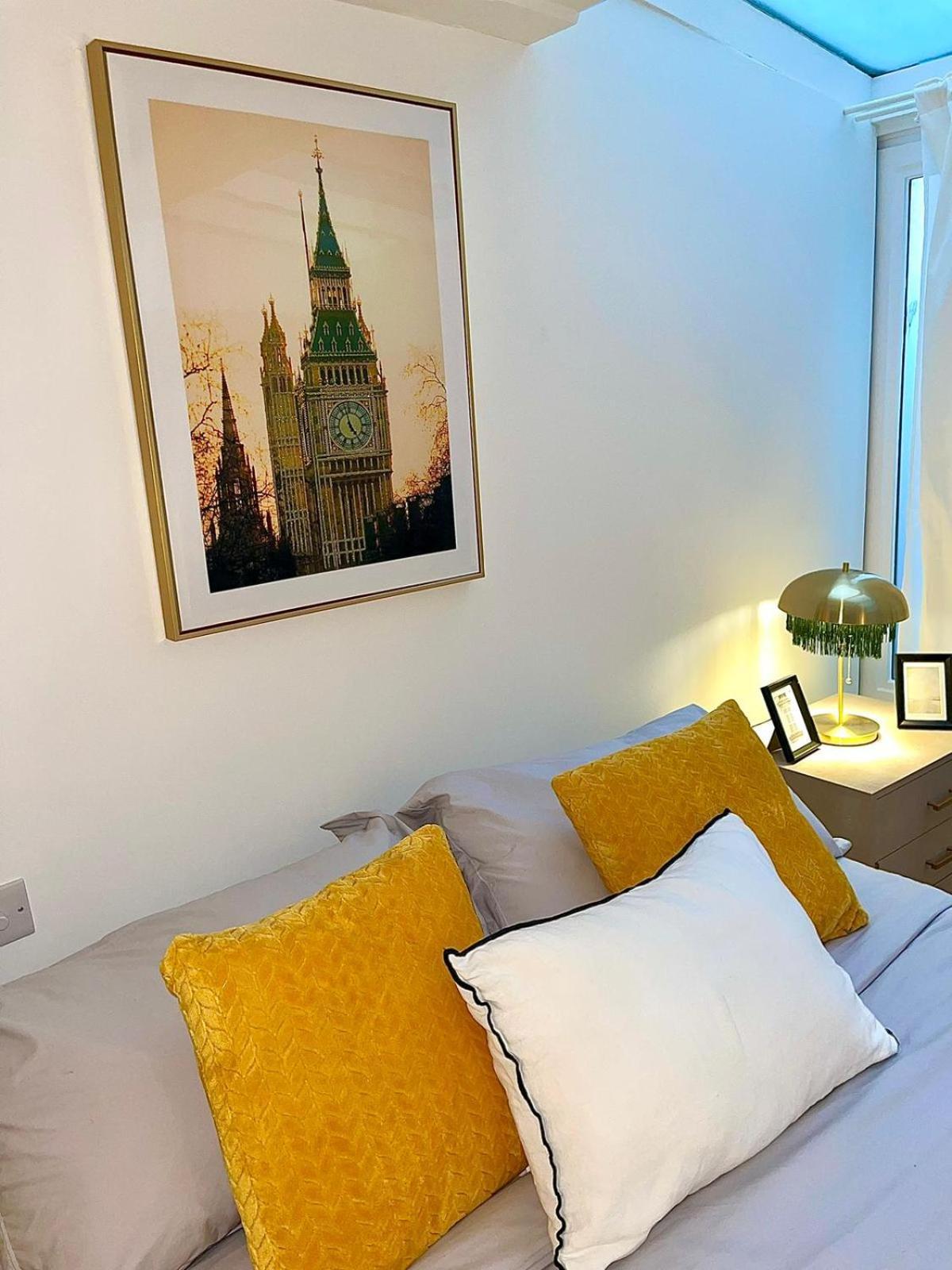 Chelsea Private 2 Beds Flat
