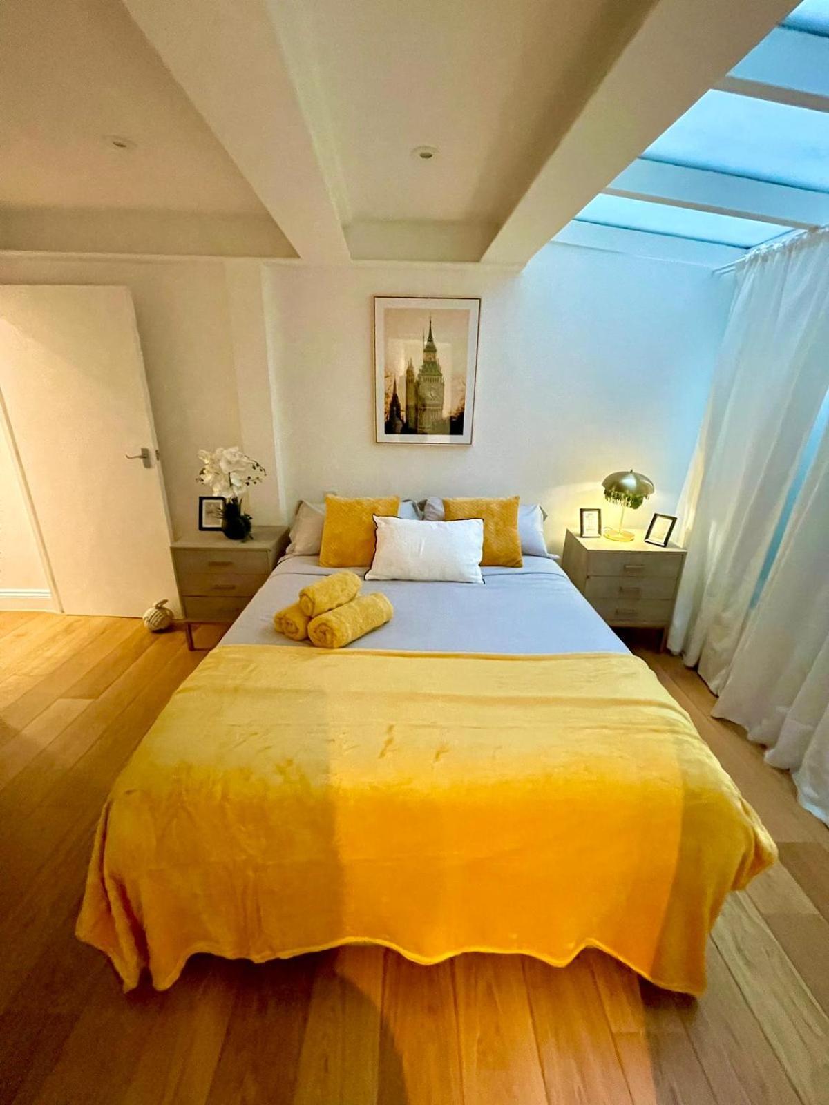 Chelsea Private 2 Beds Flat Apartment