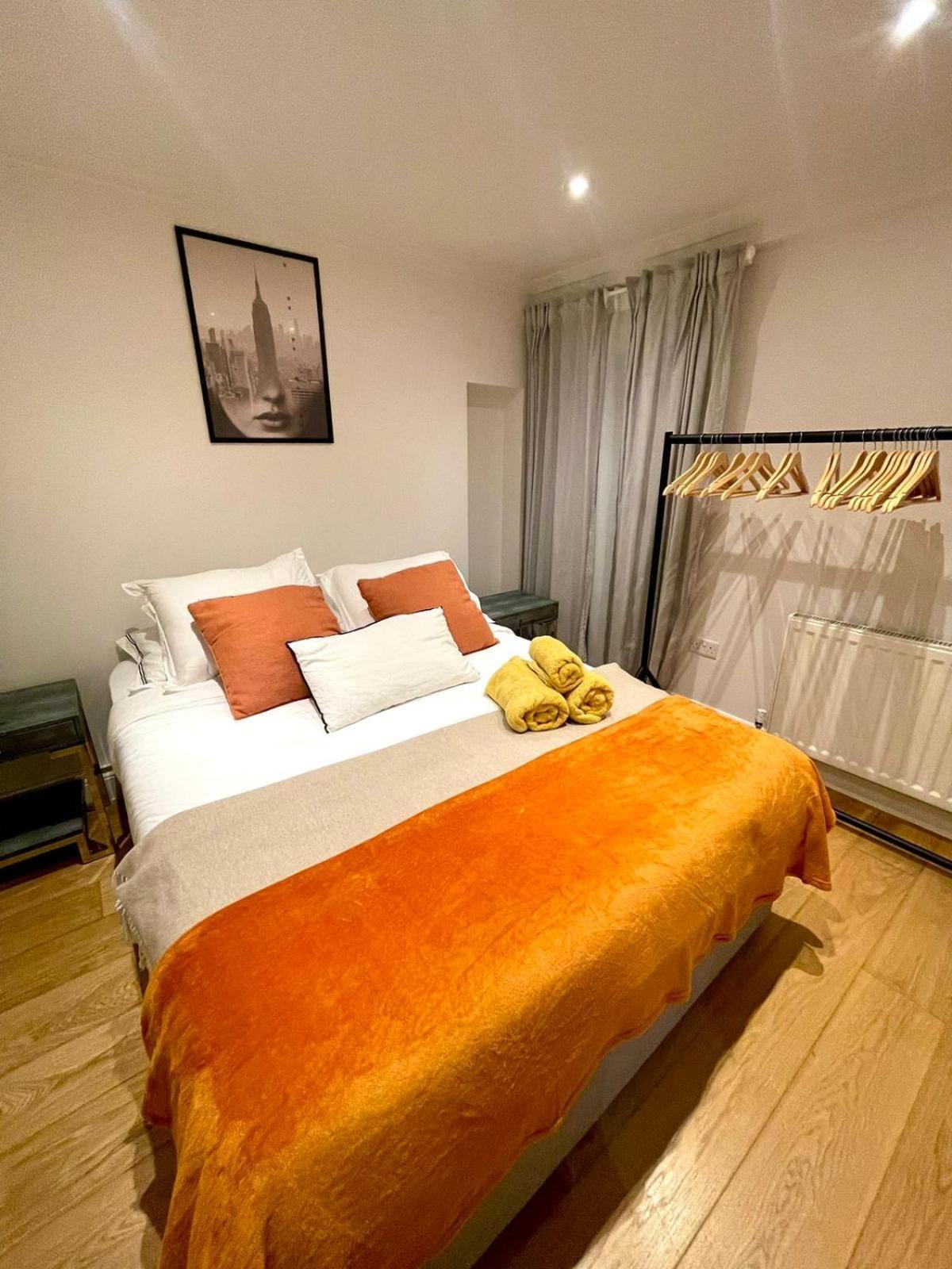 Chelsea Private 2 Beds Flat Apartment London