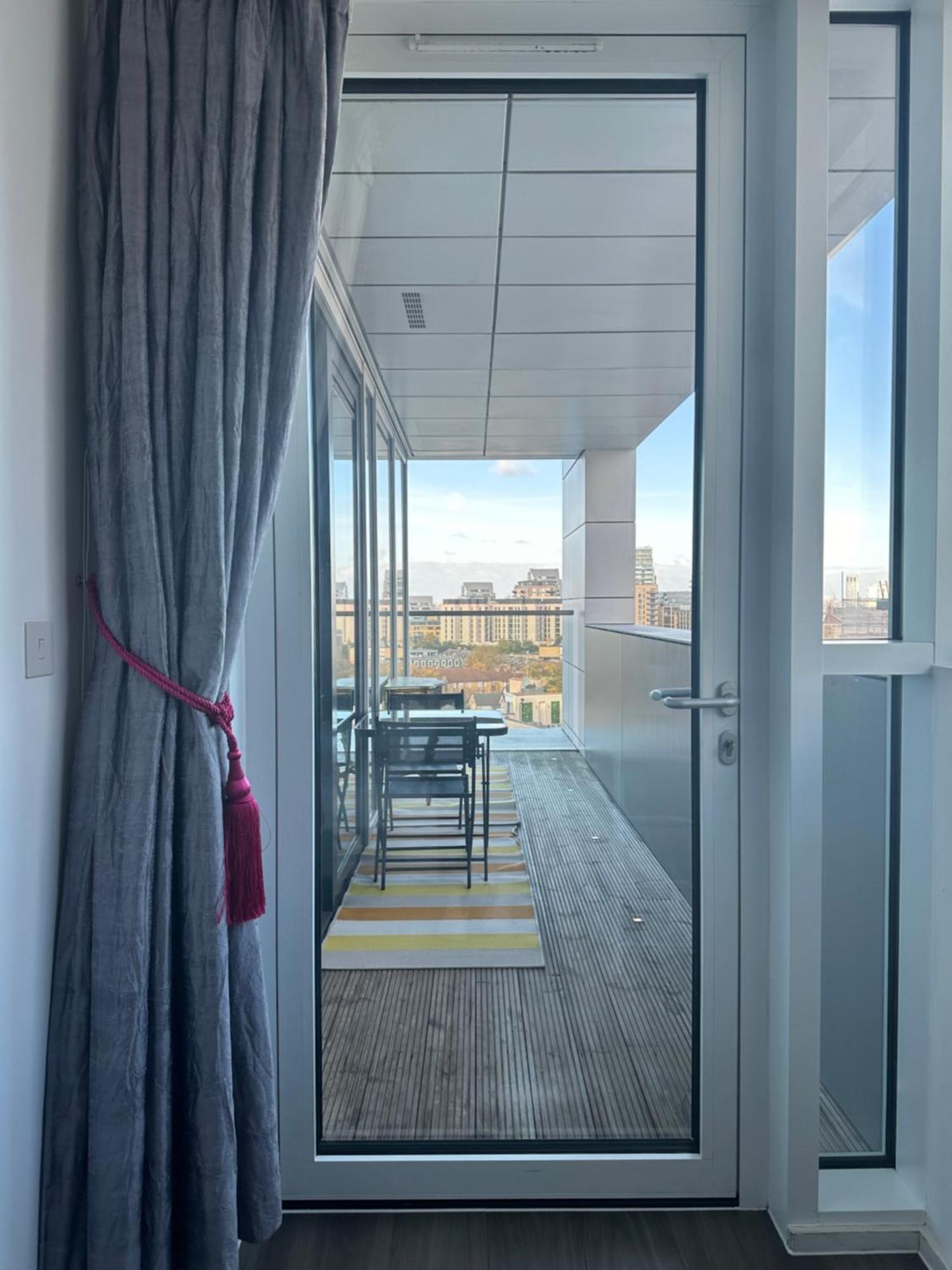 Appartement Chic 2-bedroom With Stunning Views In