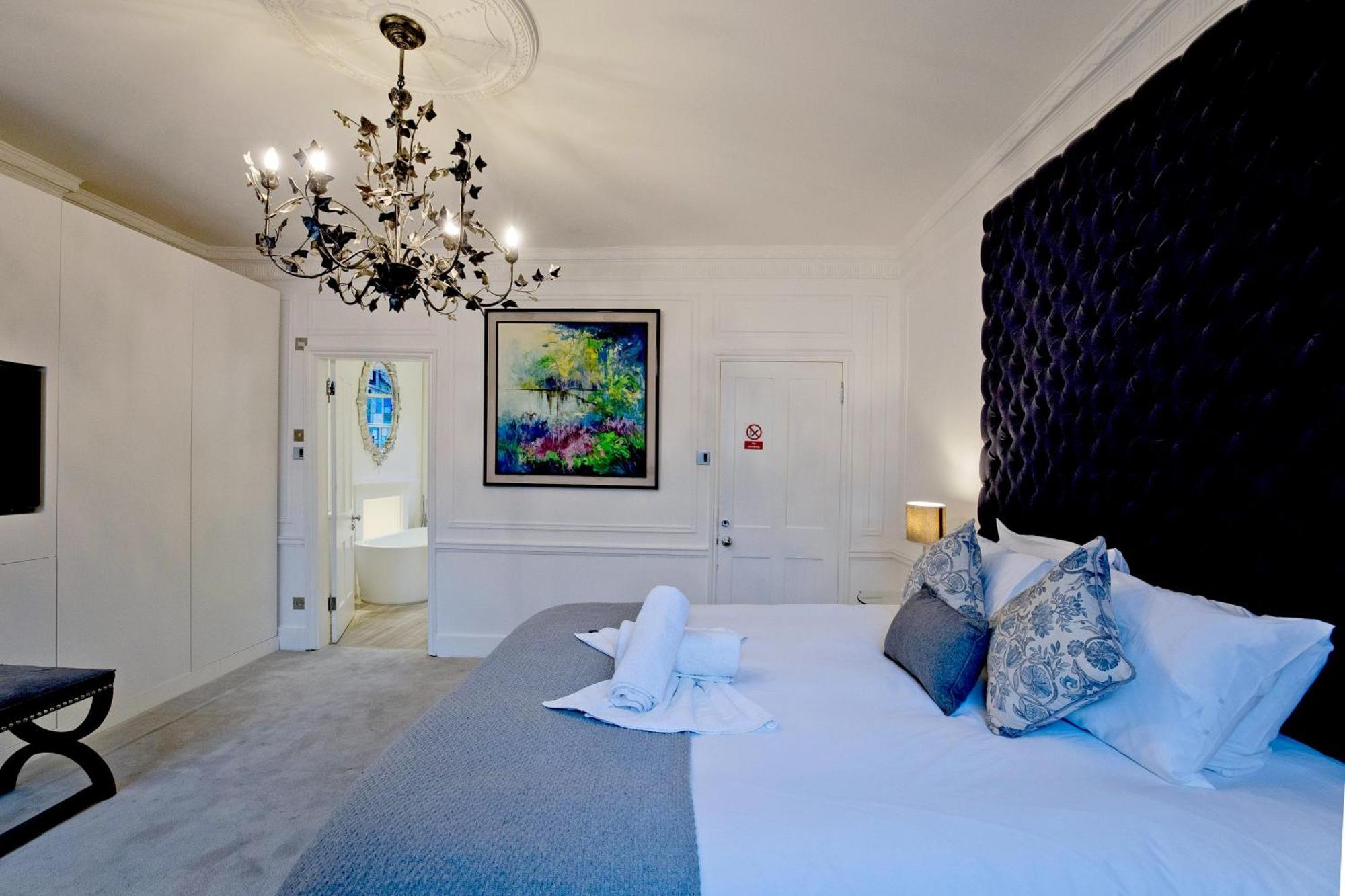 Imperial Victoria Square Apartment London