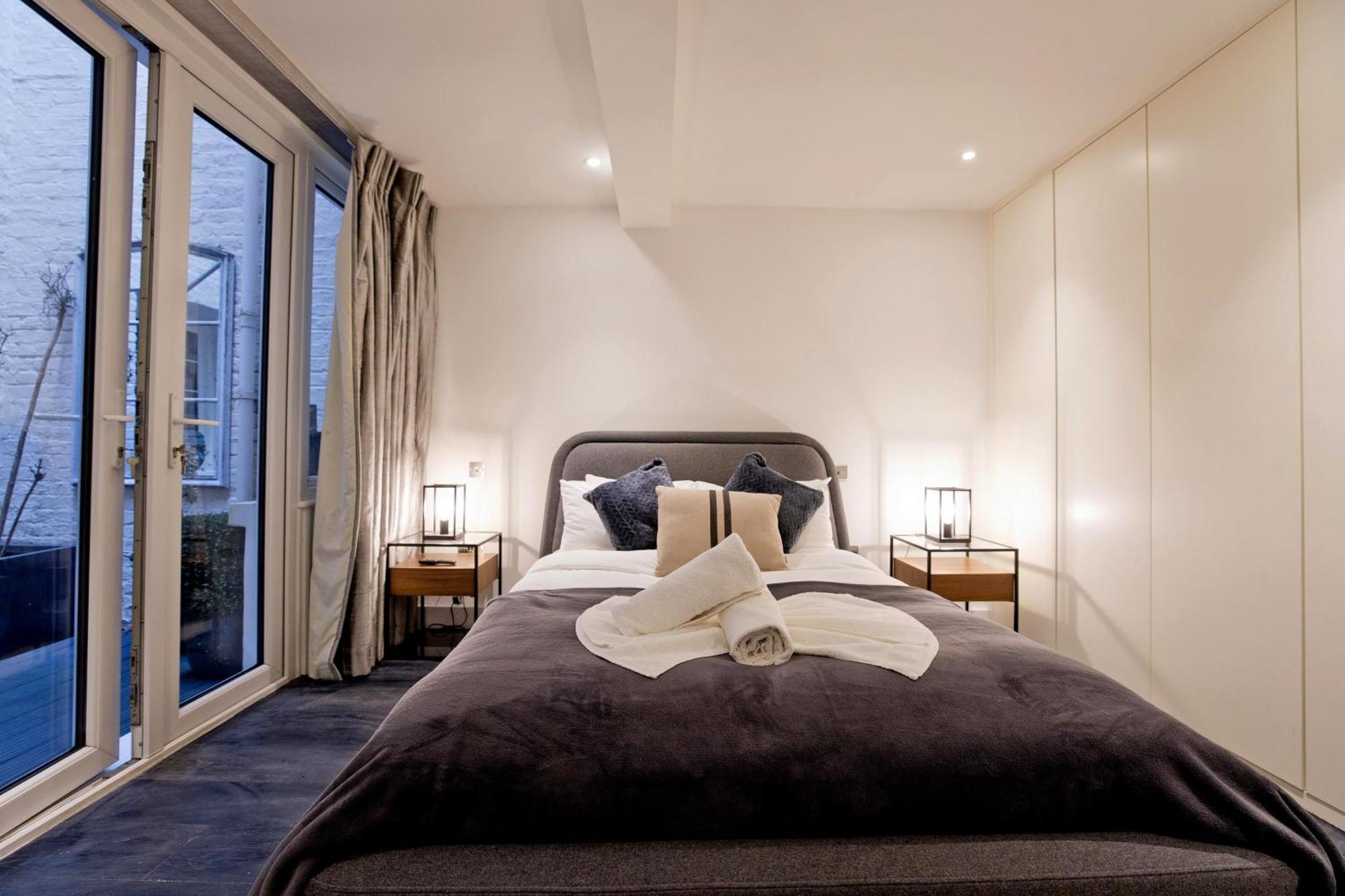 Apartment Imperial Victoria Square