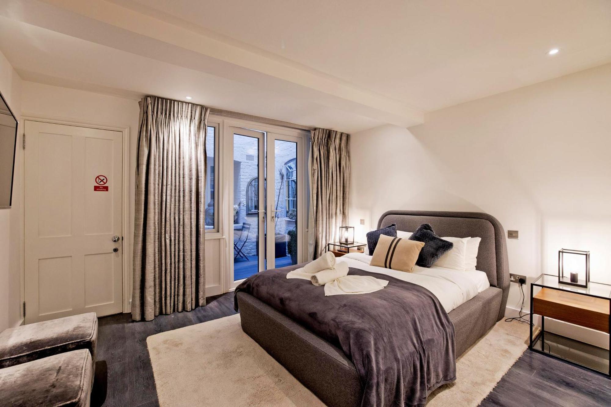 Apartment Imperial Victoria Square