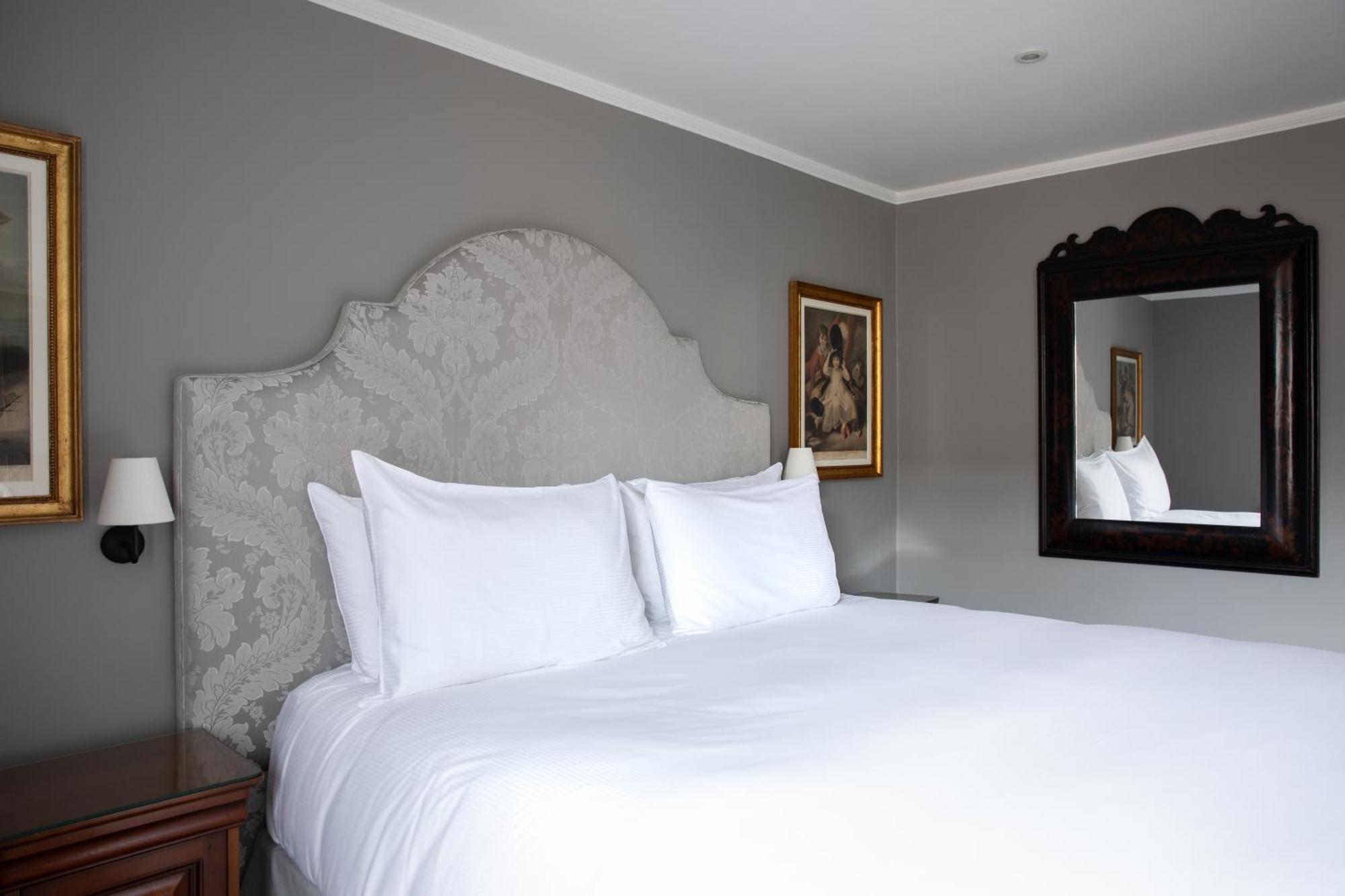 No. 30 Knightsbridge Hotel 4*