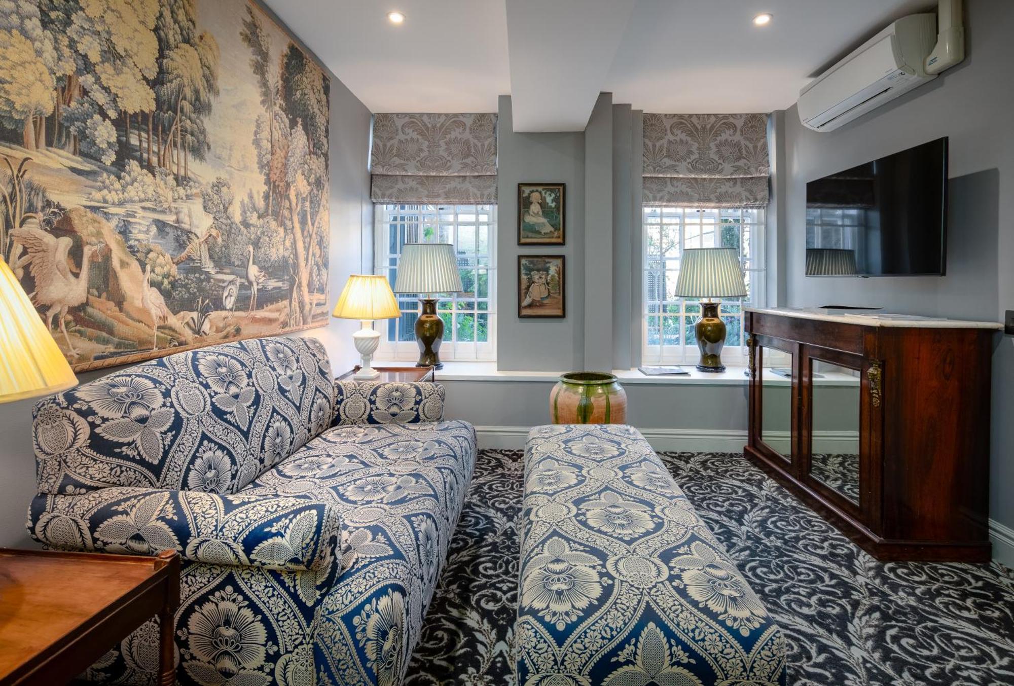 No. 30 Knightsbridge London