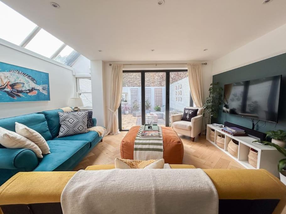 Stylish Hideaway With Oasis Garden Appartement Londen