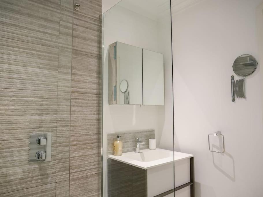 Stylish Hideaway With Oasis Garden Appartement *