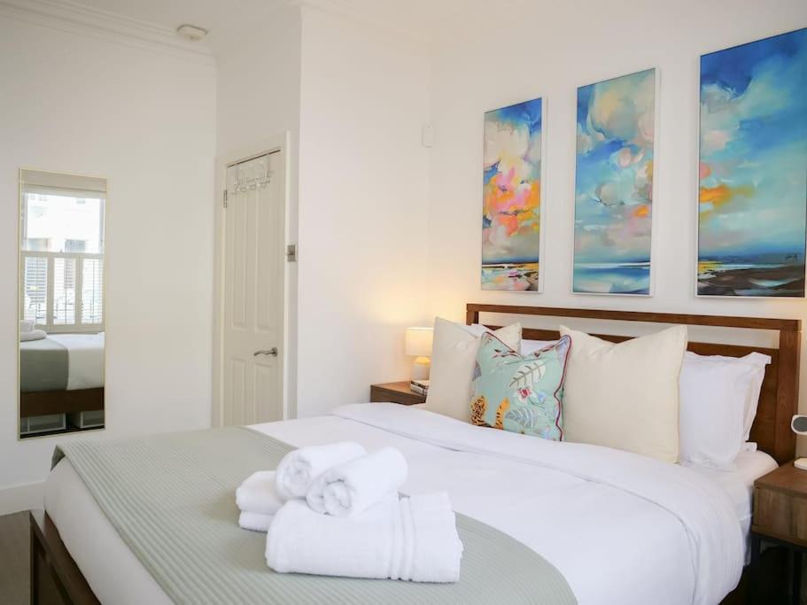 Stylish Hideaway With Oasis Garden Appartement