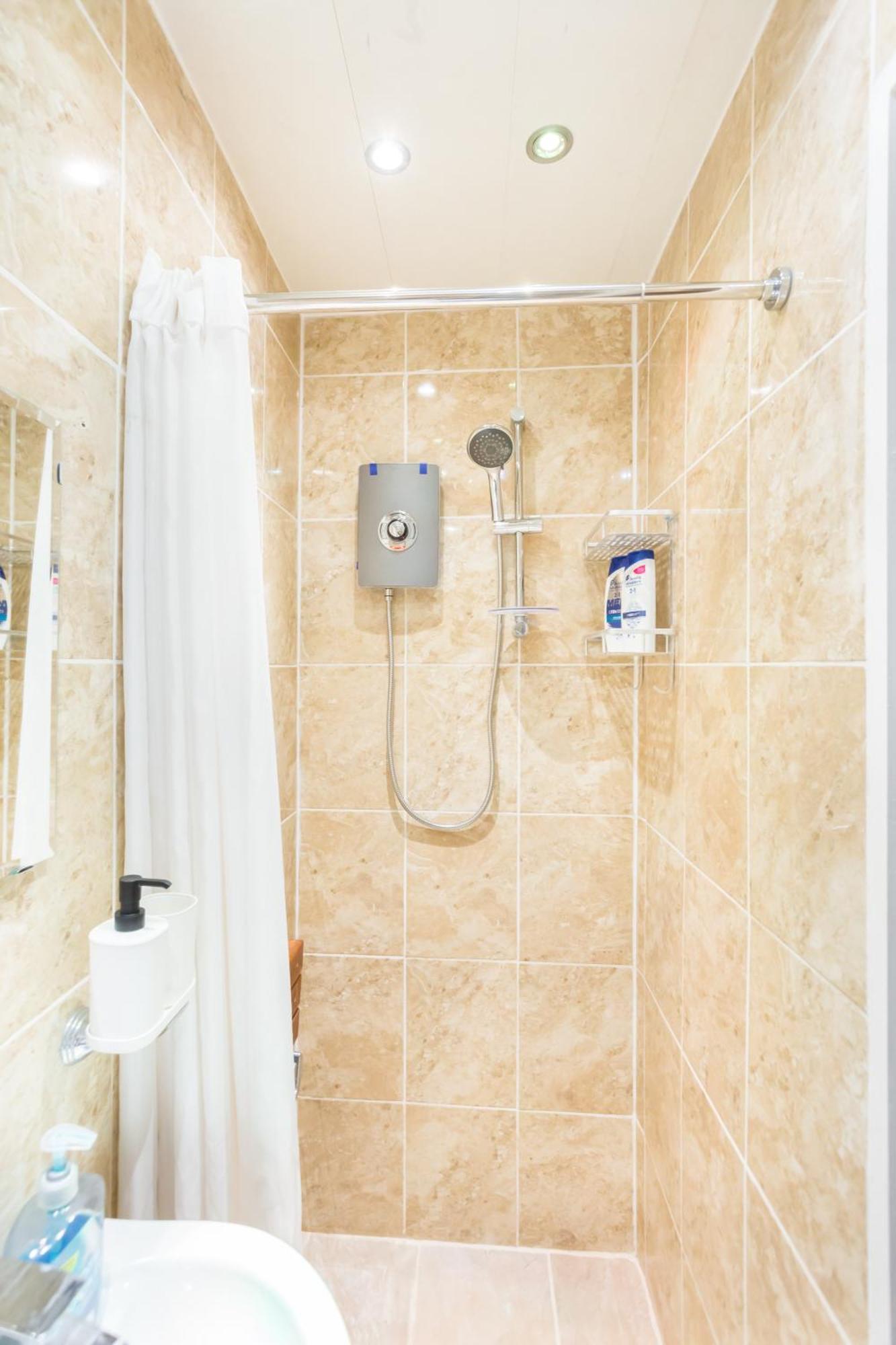 Kingswood Homestay