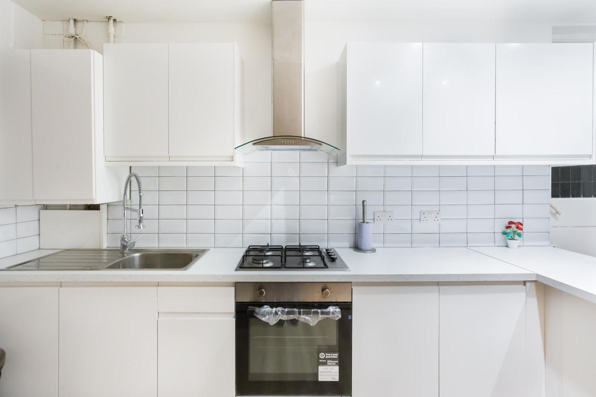 Kingswood Homestay London