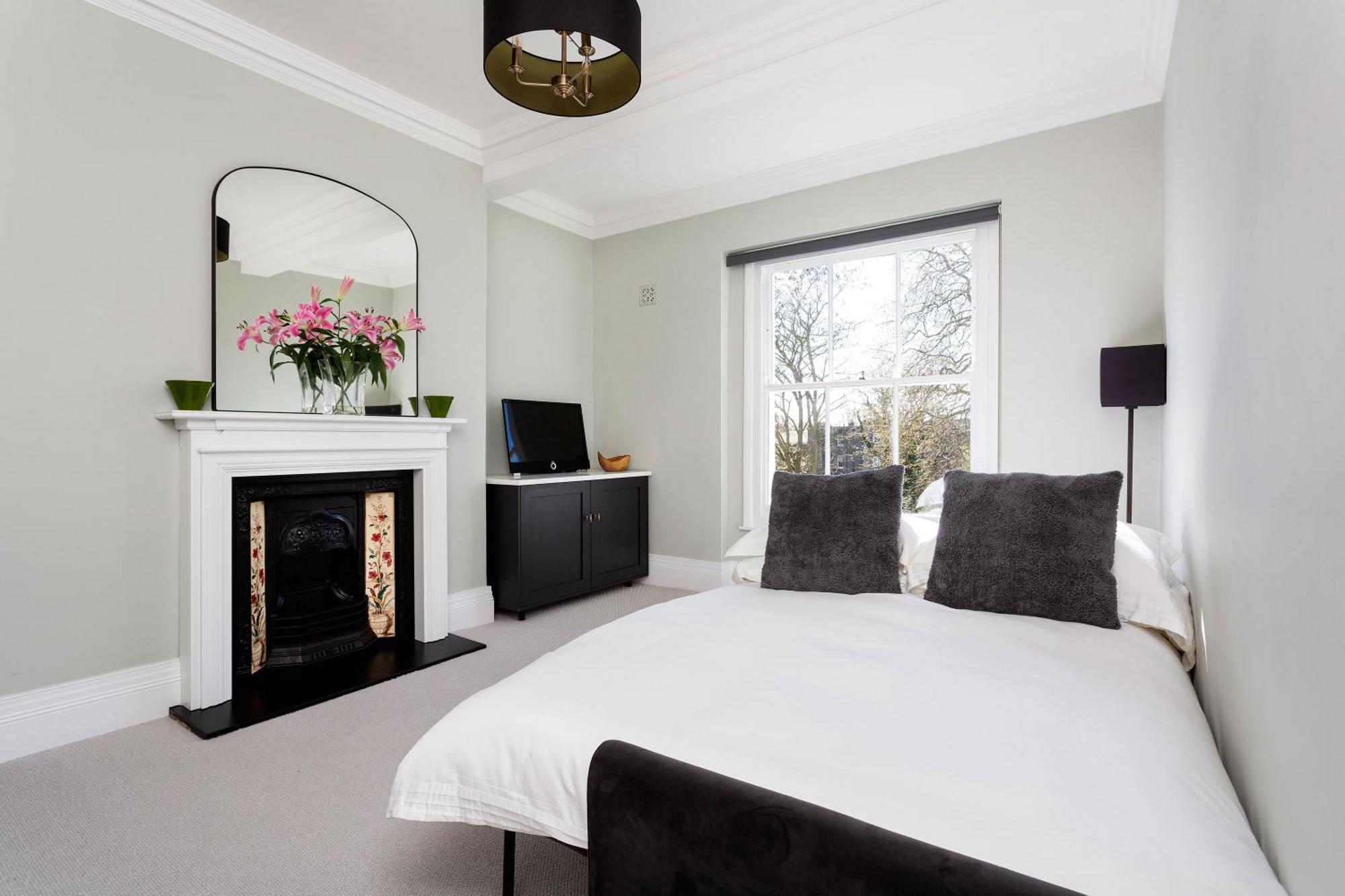 Apartment Perfect Pied-a-terre In Clapham By Underthedoormat