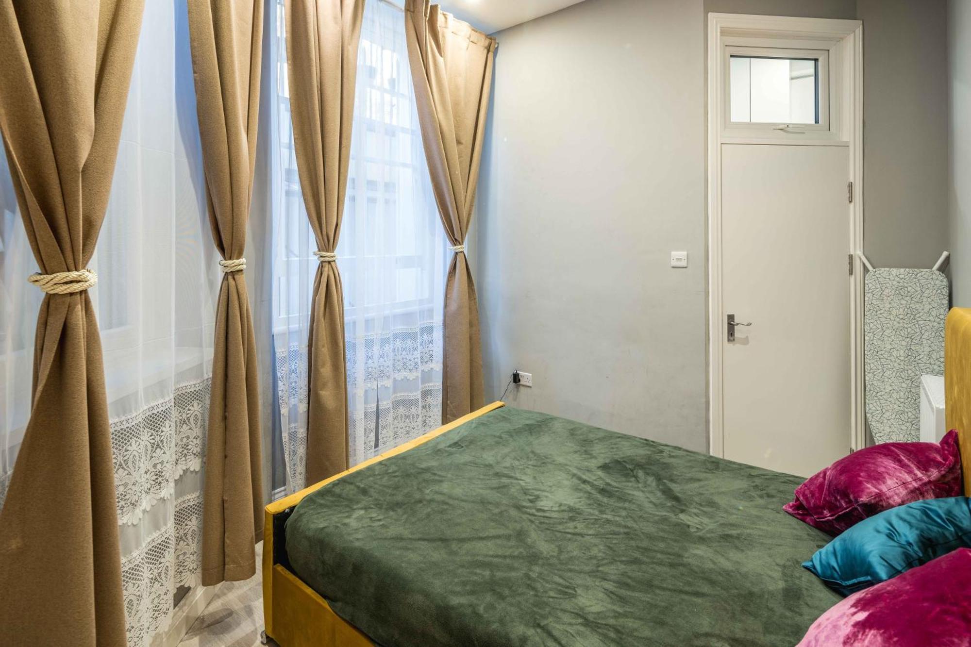 Museum Gate Apartment London