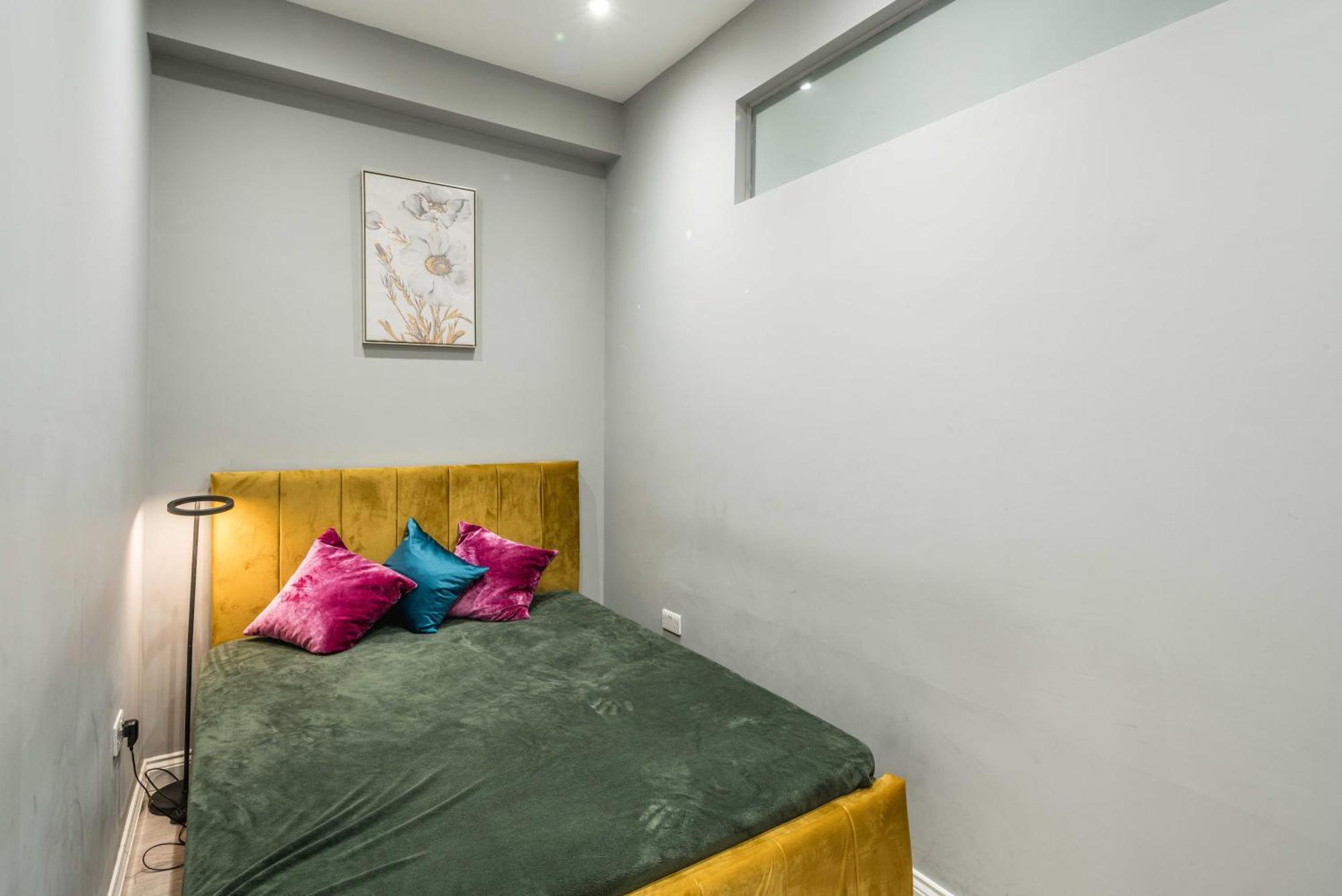 Museum Gate Apartment London