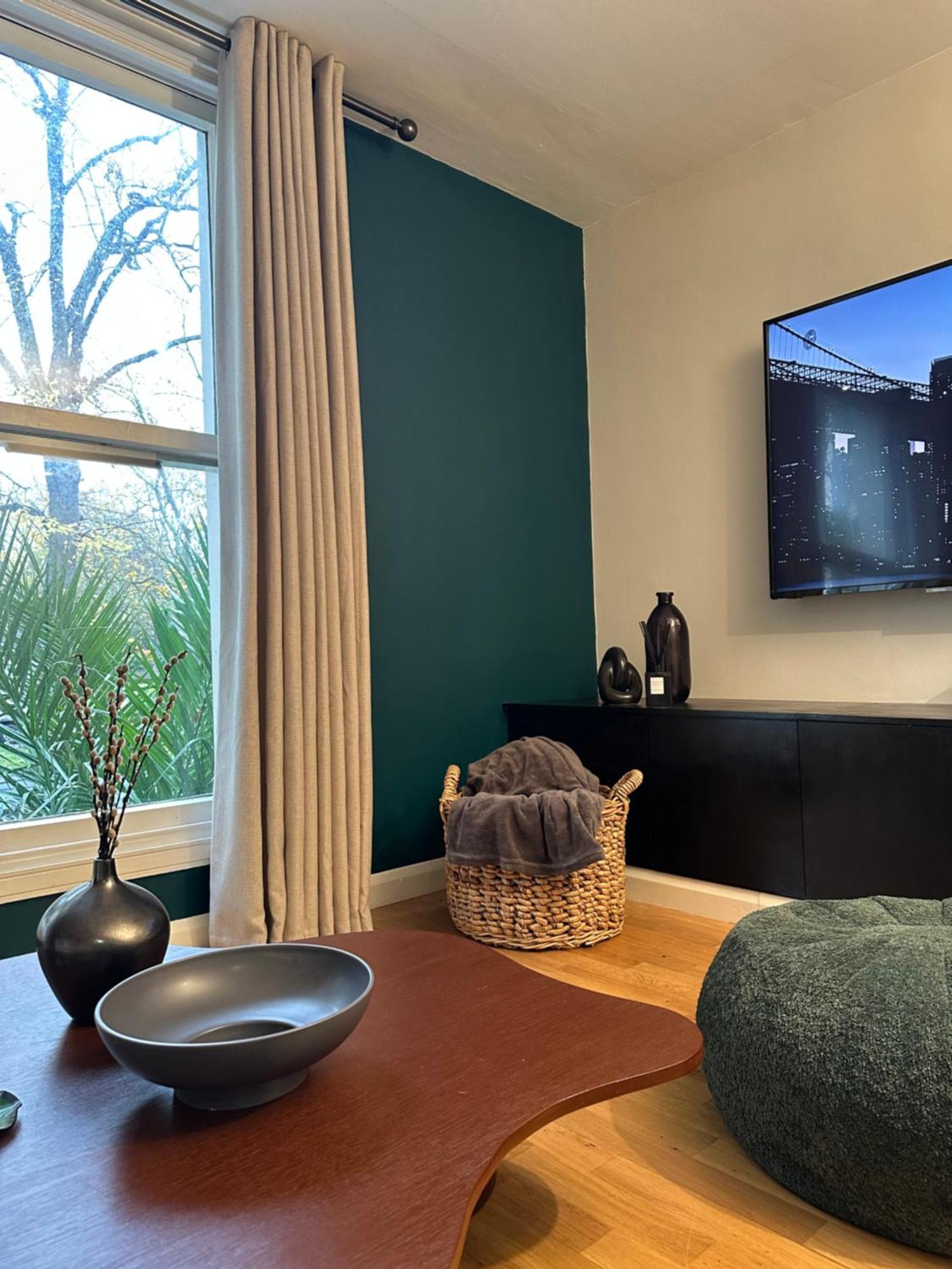 Appartement W9 Gem Stylish 2 Bed Flat Londen