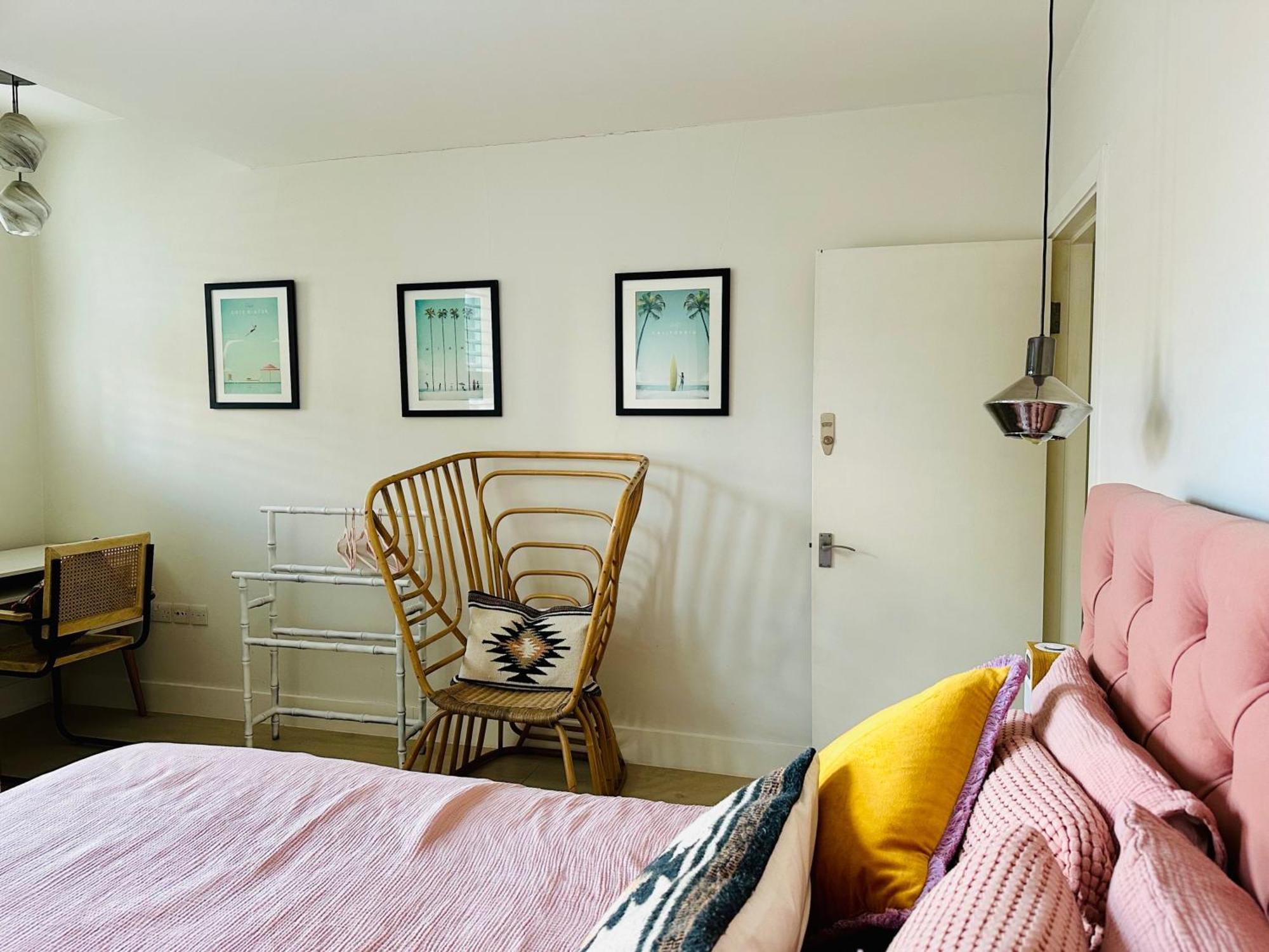 Townhouse By Notting Hill - Sleeps5 Petsok Tv Wifi Holiday home *
