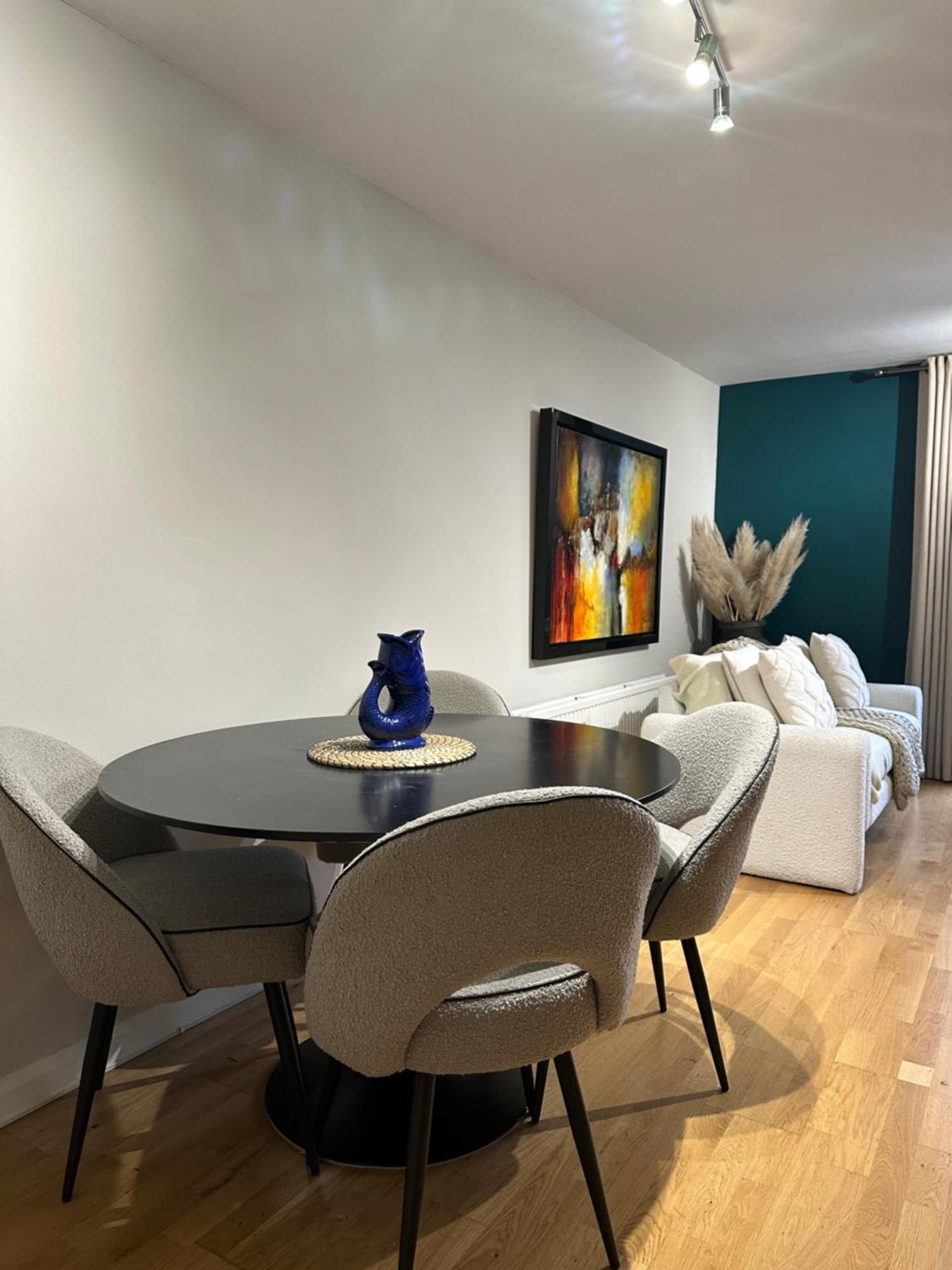 Appartement W9 Gem Stylish 2 Bed Flat Londen